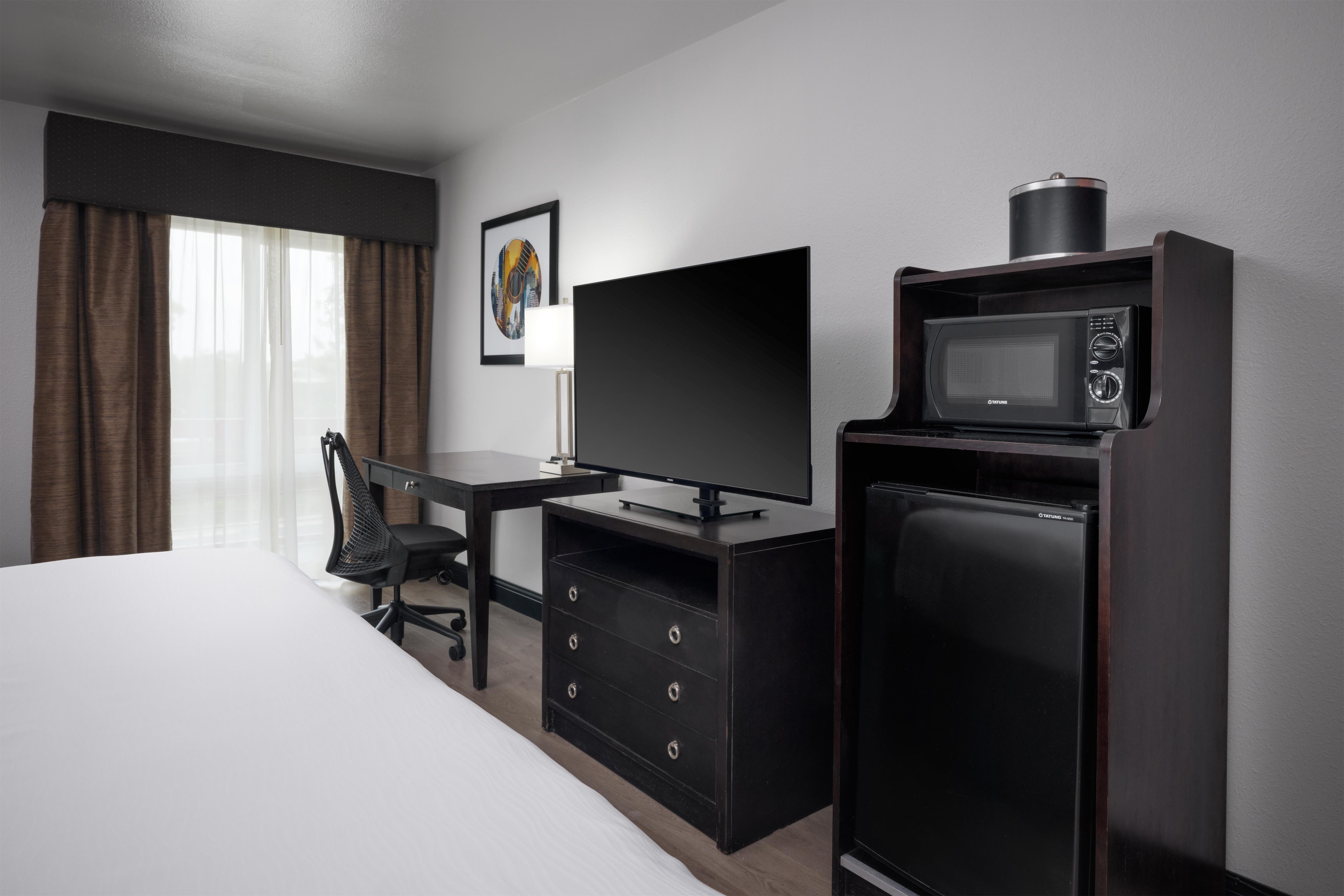 Double King Bed Non Smoking