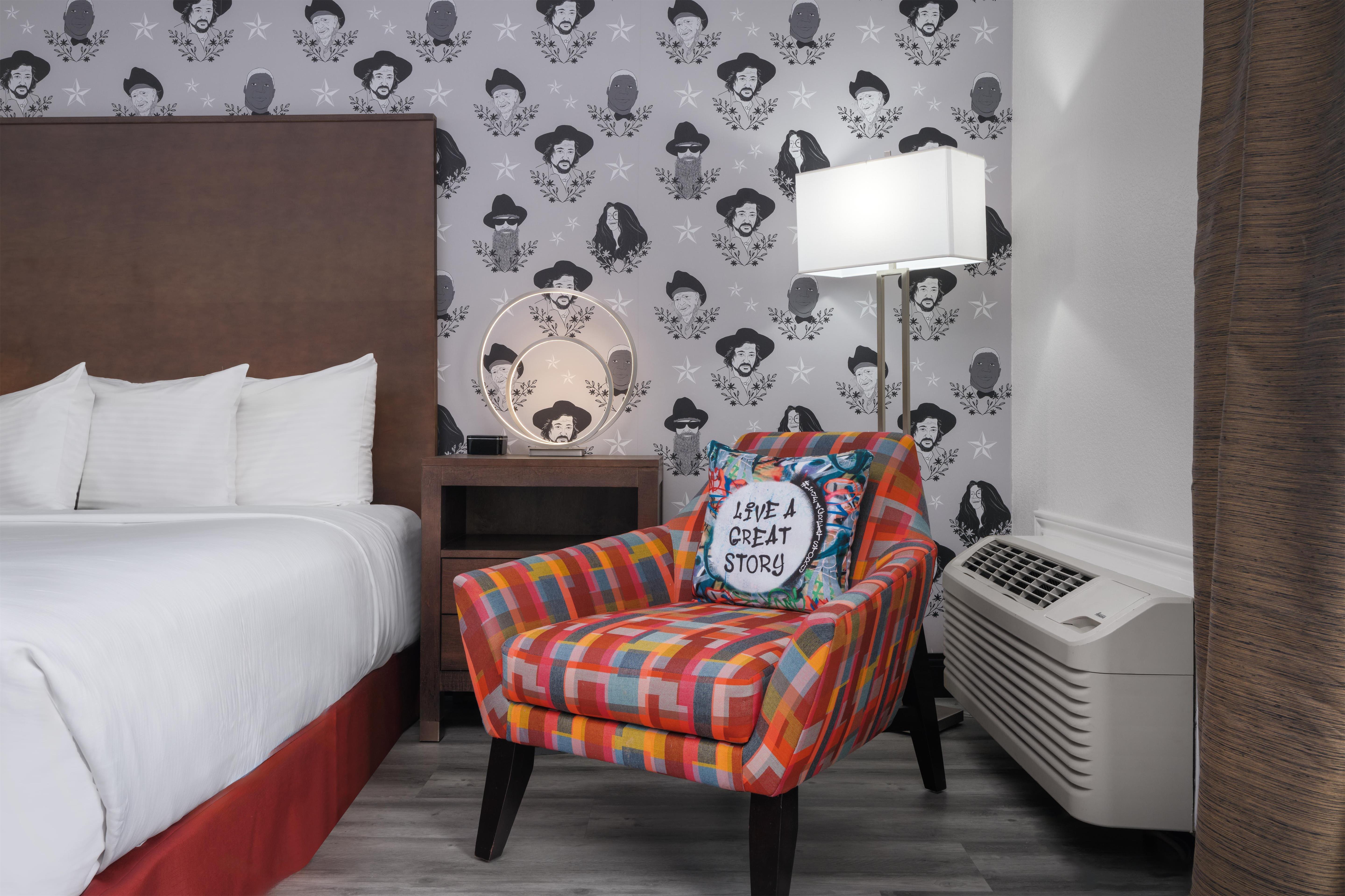 Room Accessible King Size Bed