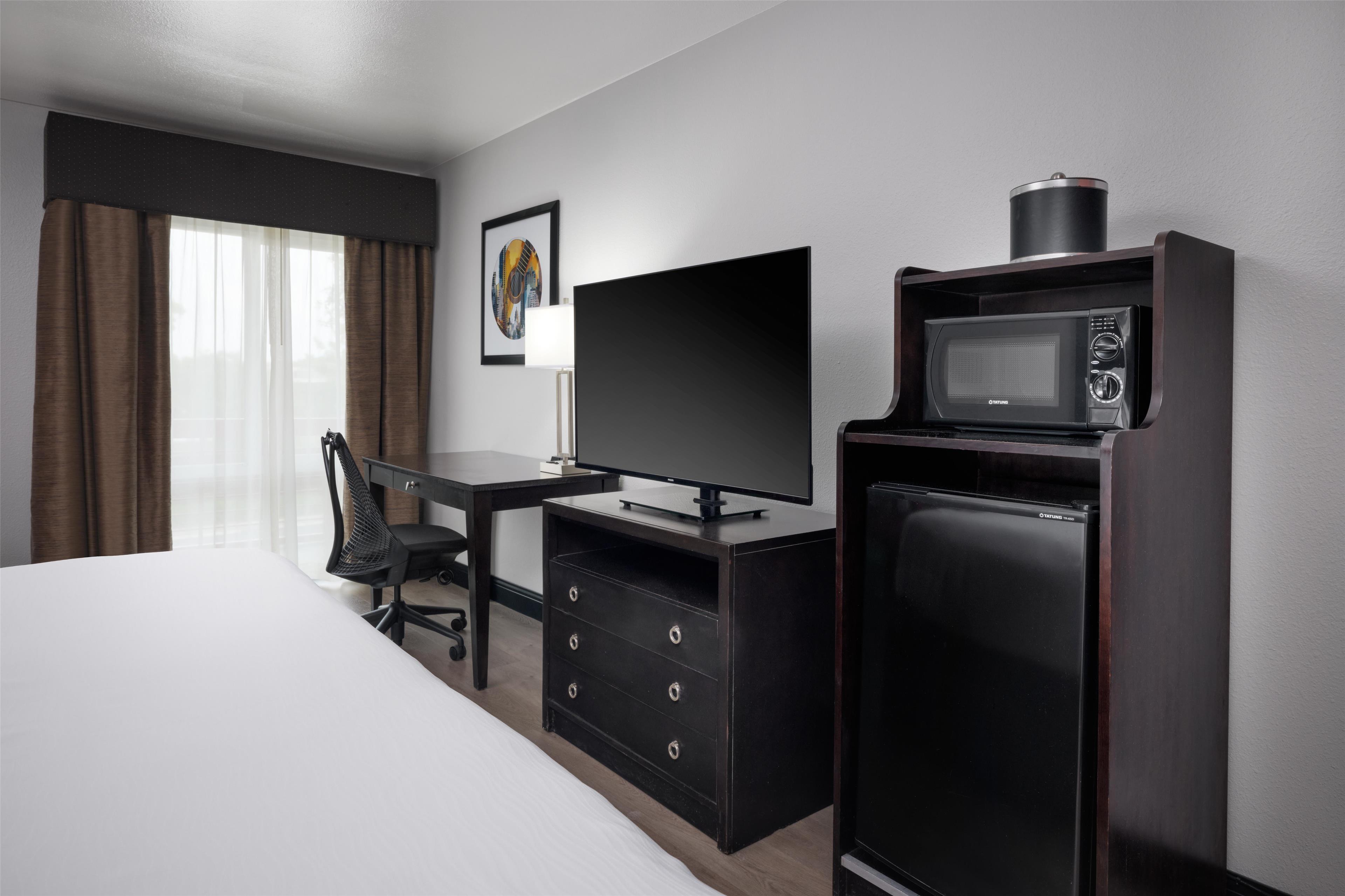 Double King Bed Non Smoking