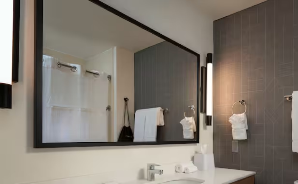 Double Accessible King Size Bed