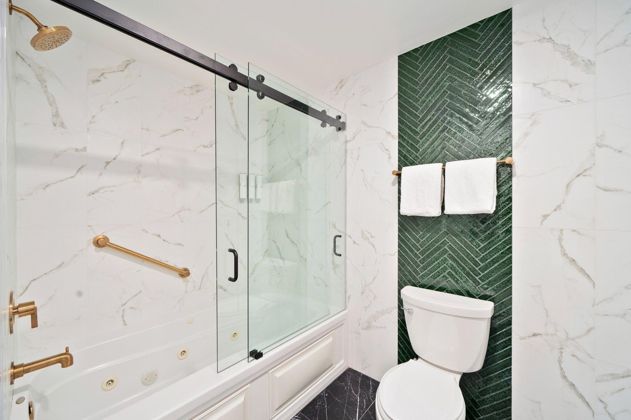 Room Deluxe King Bed