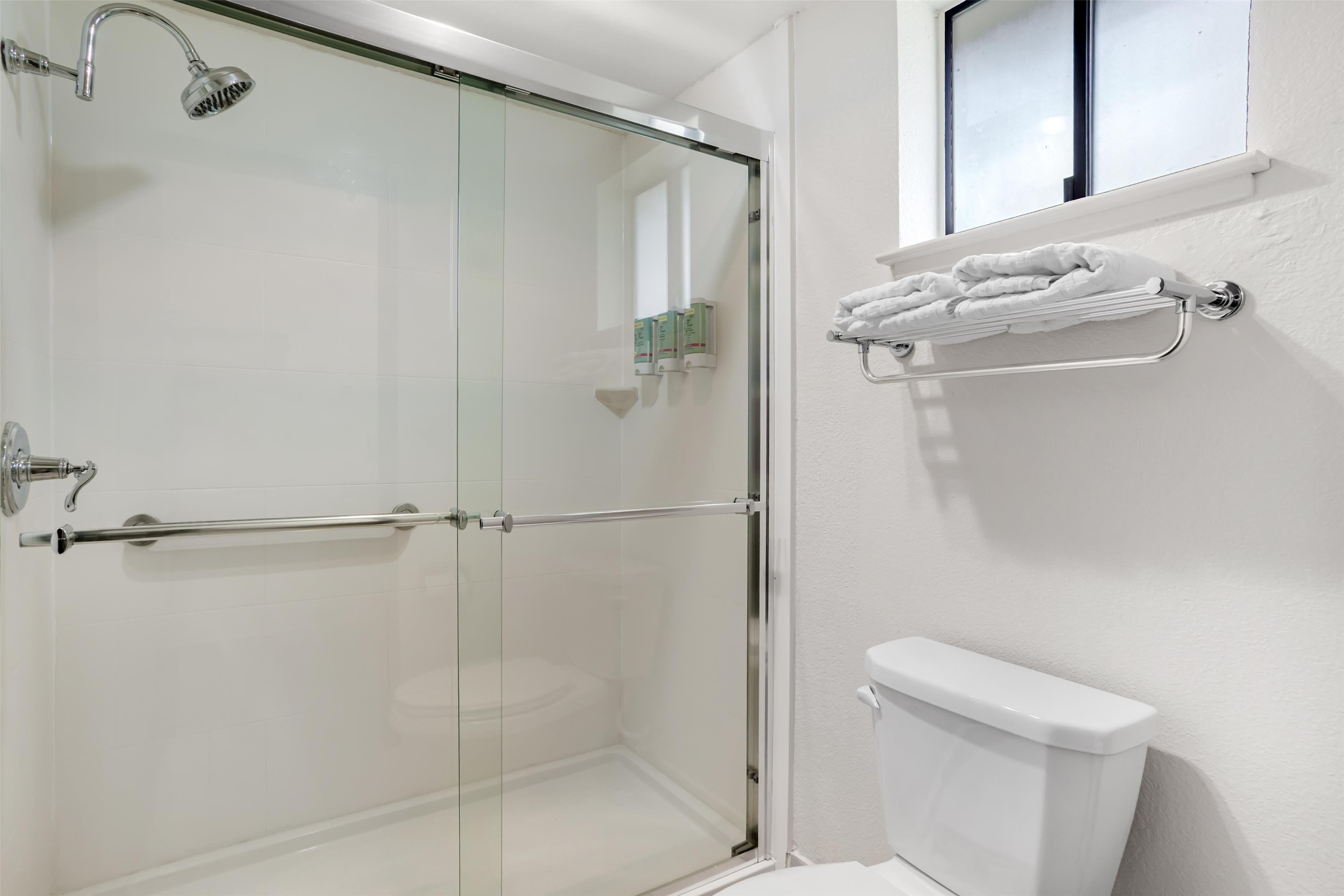 Room King Bed Non Smoking