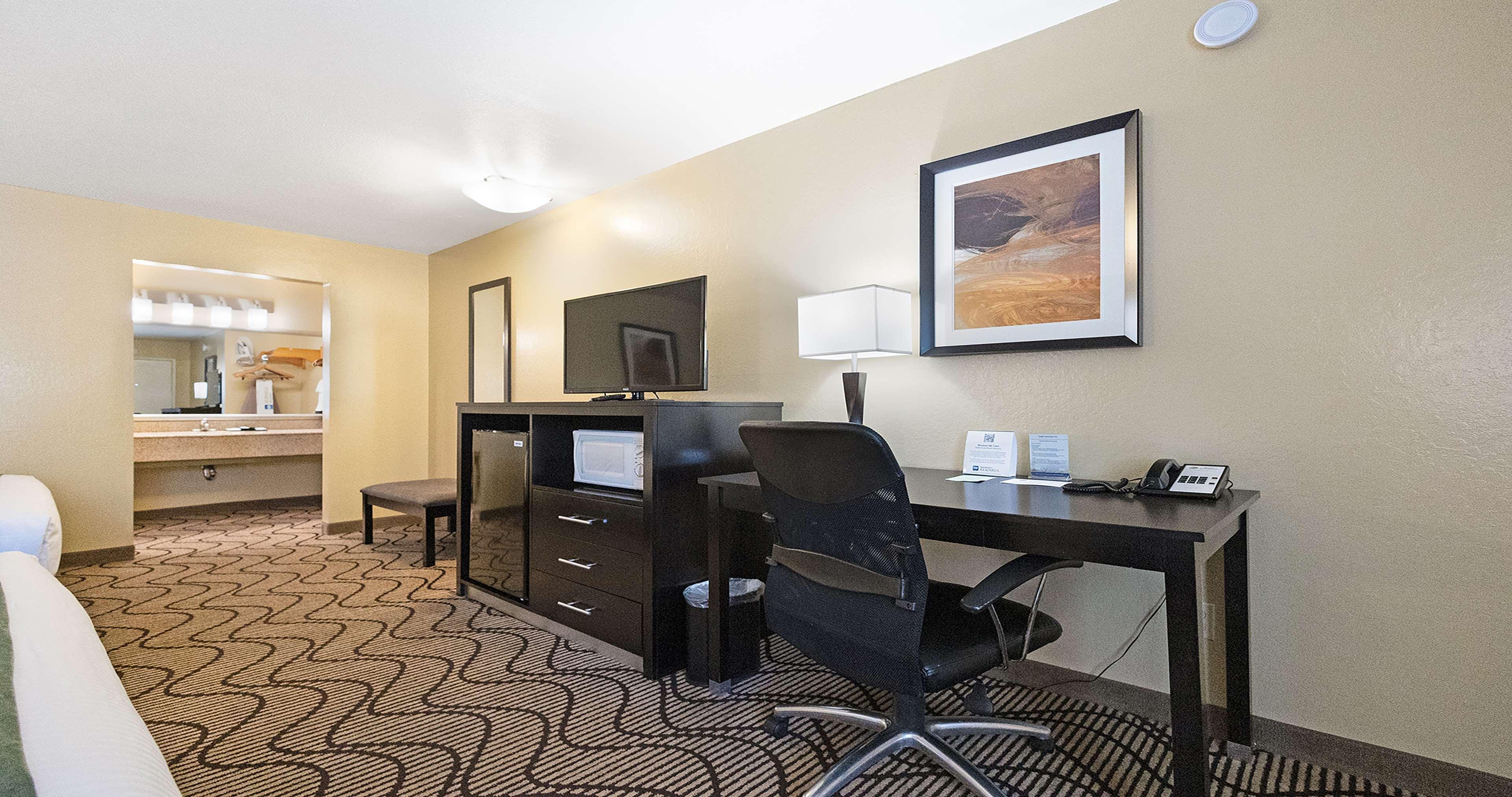 Room Two Queen Beds Non Smoking