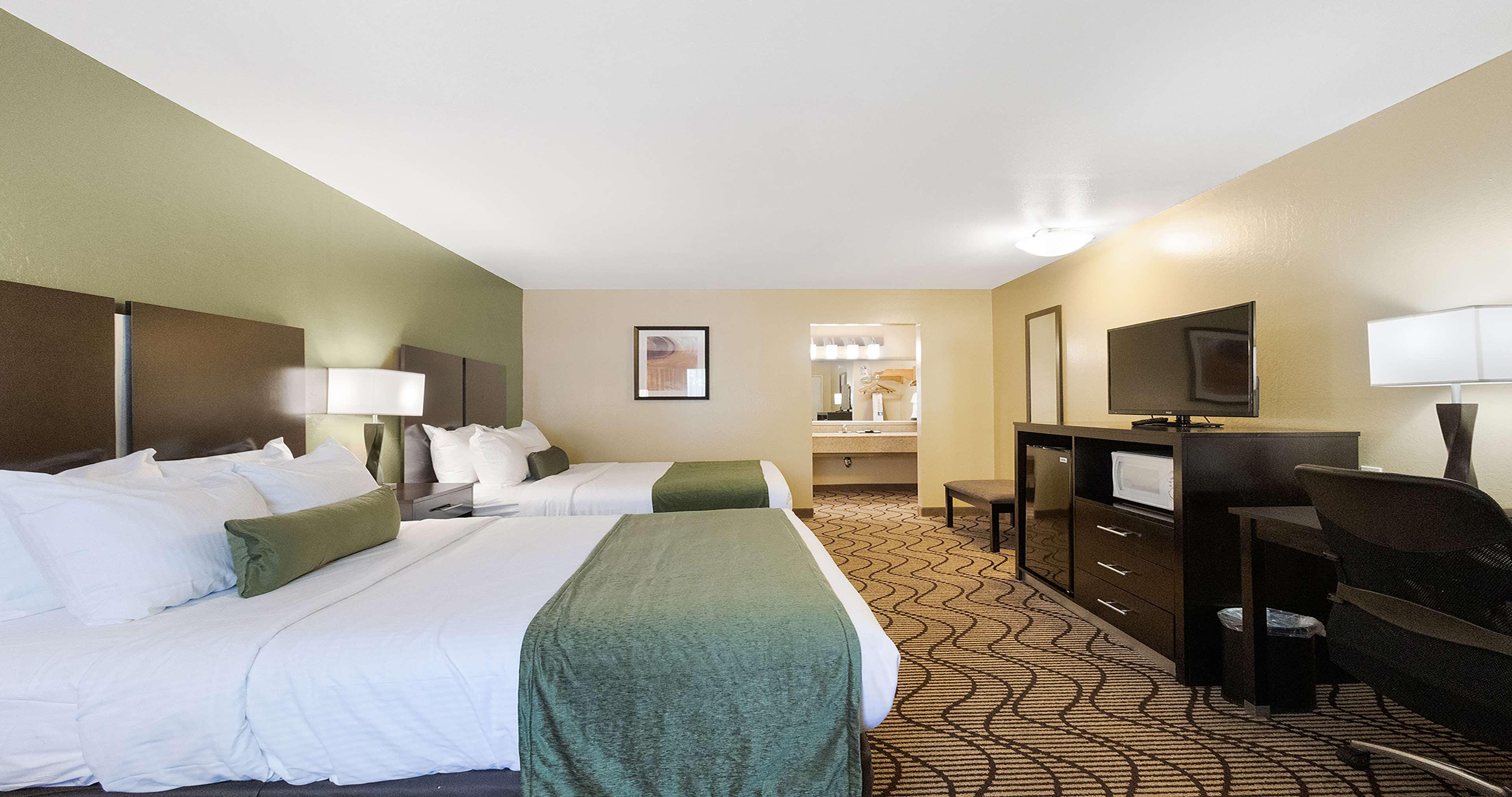 Room Two Queen Beds Non Smoking