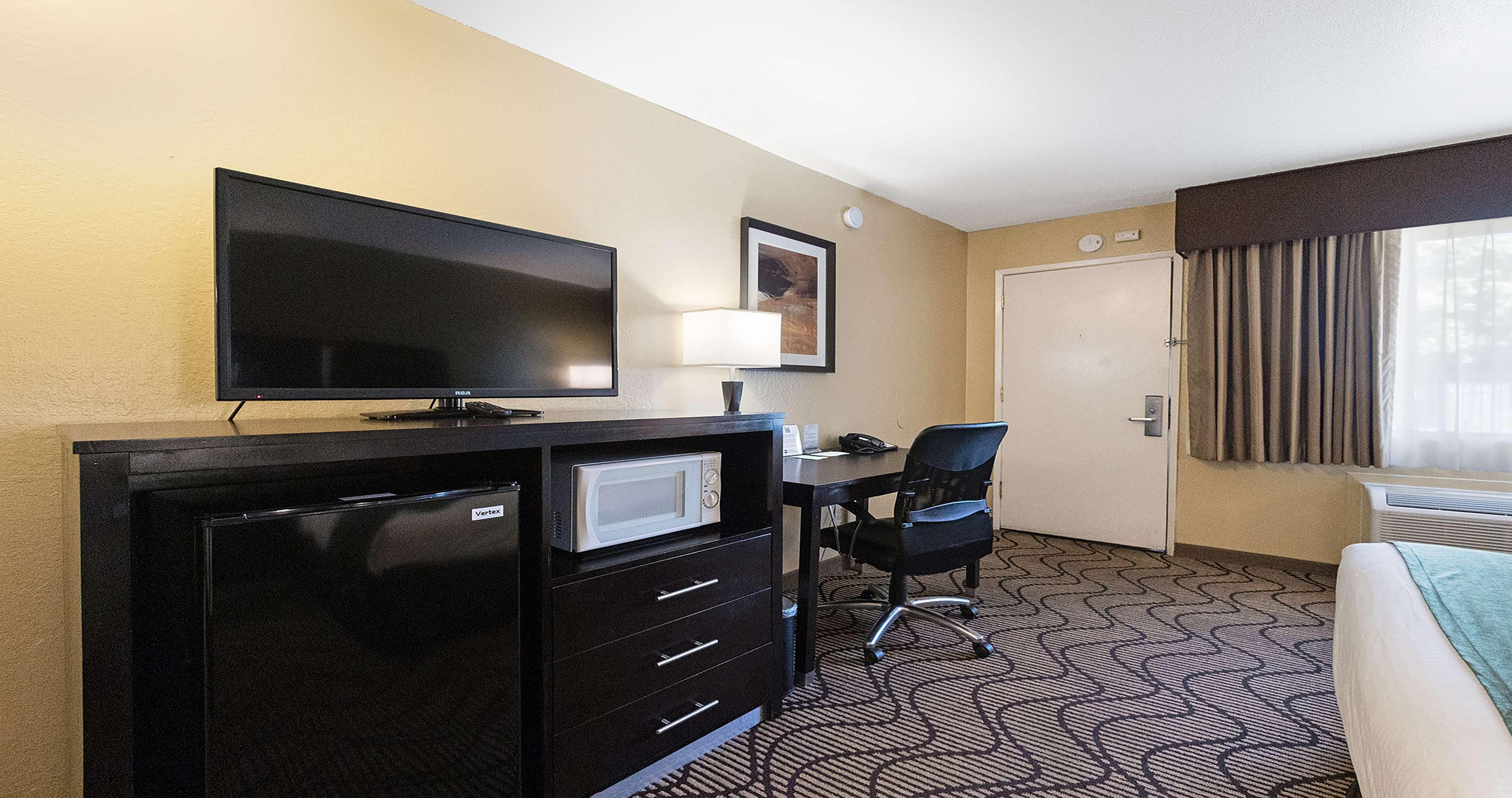 Room Two Queen Beds Non Smoking