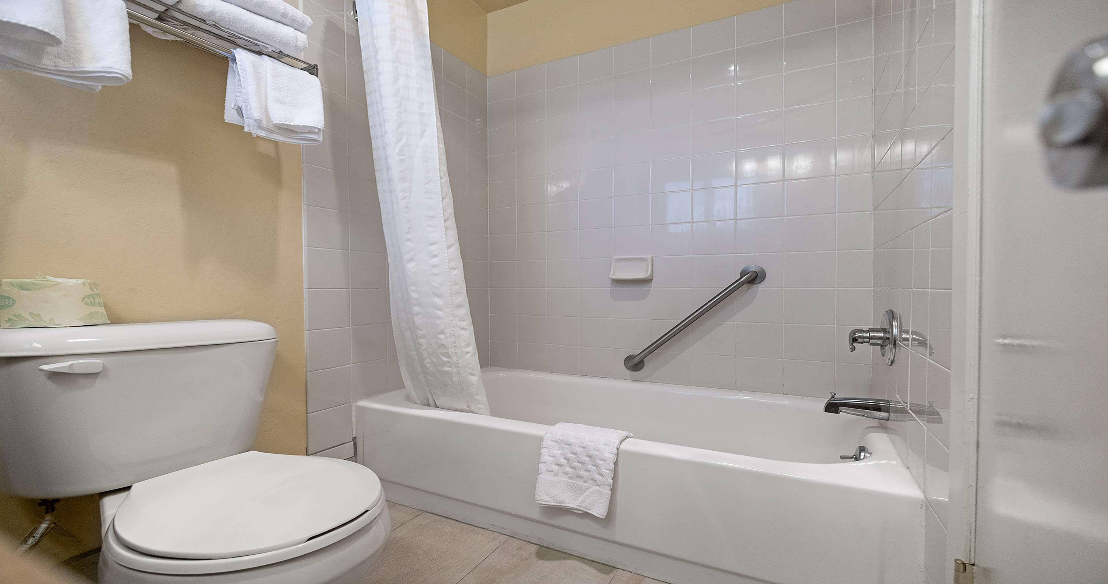 Suite Two Queen Beds