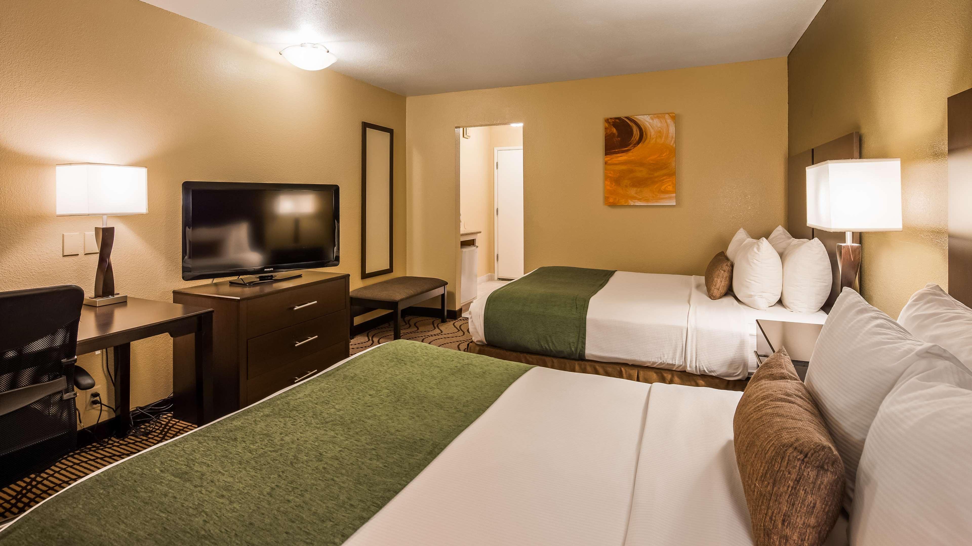 Room Two Queen Beds Non Smoking