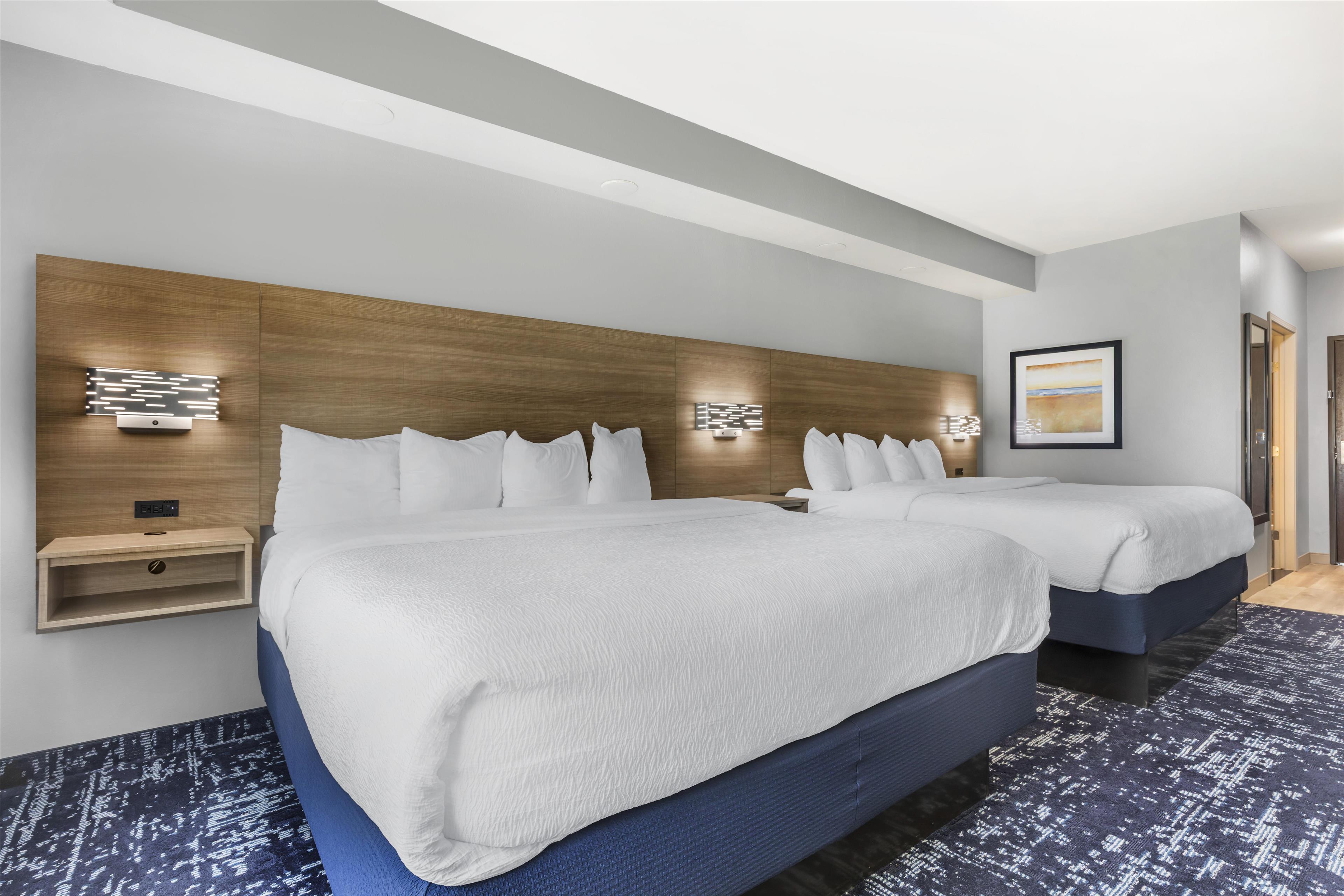 Double Two King Beds