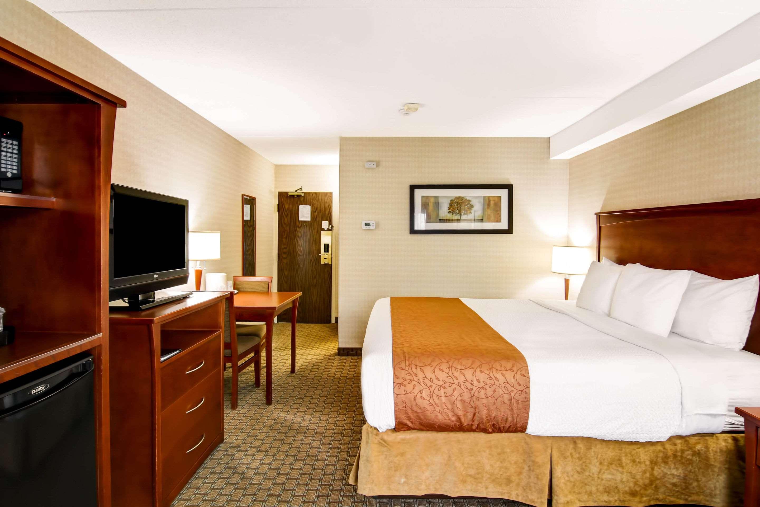 Double King Bed Non Smoking