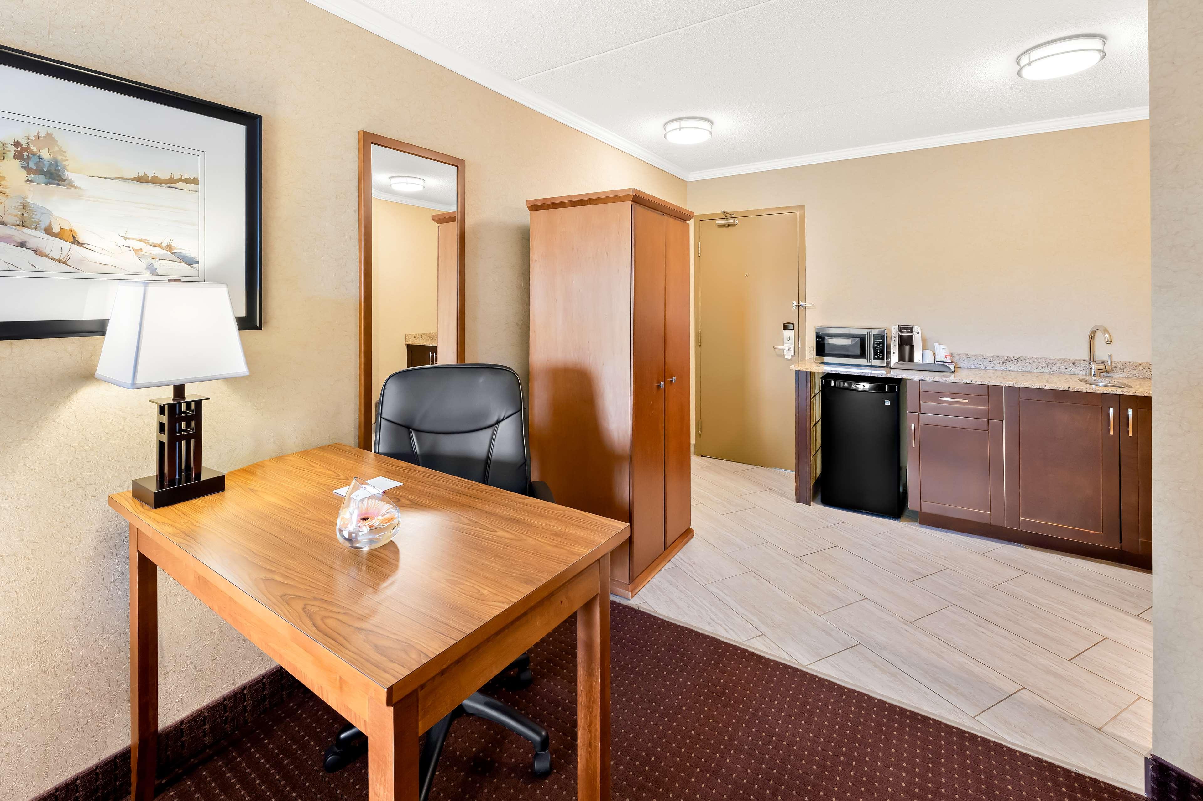 Suite King Bed Non Smoking