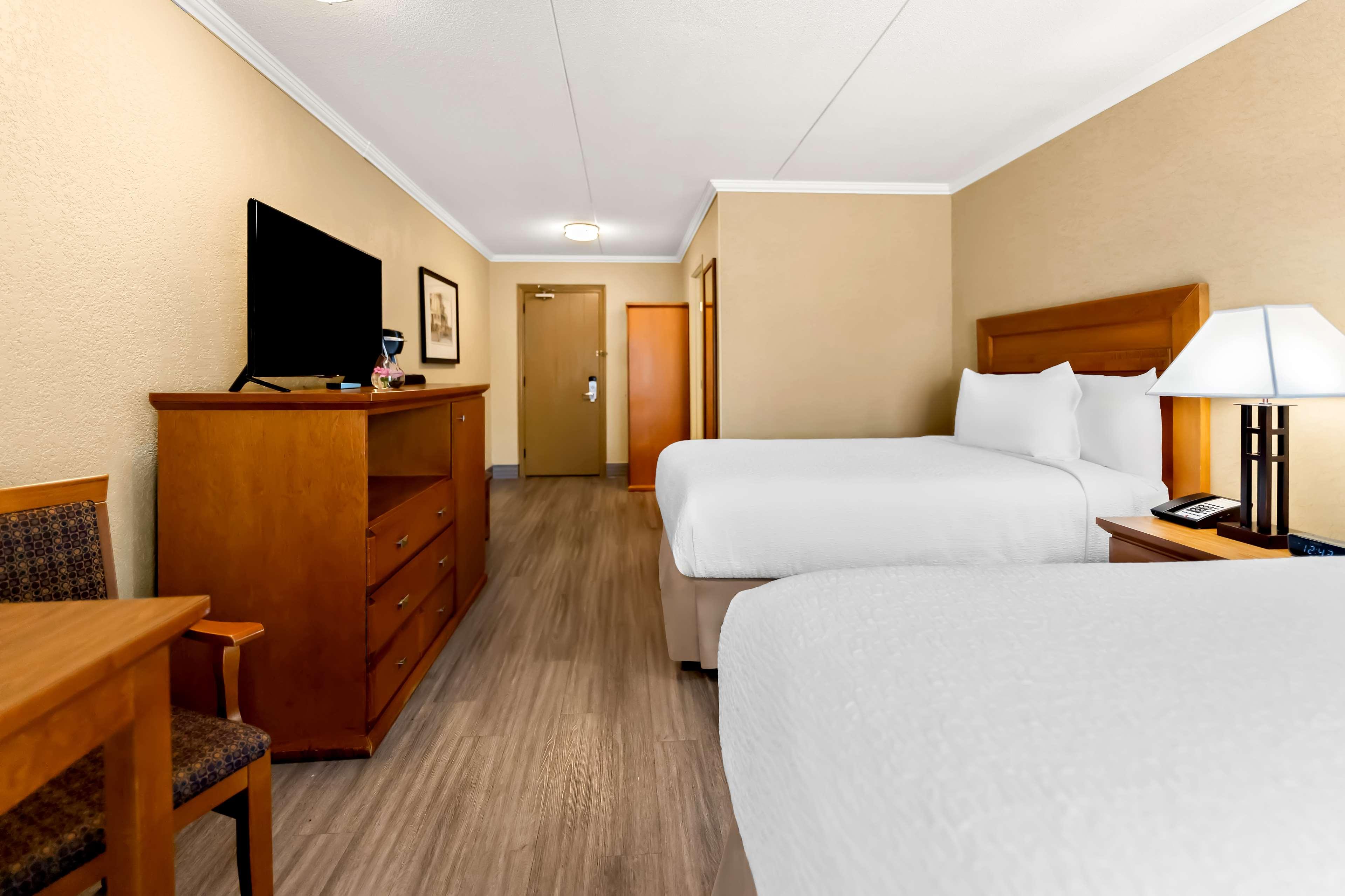 Room Two Double Beds Non Smoking