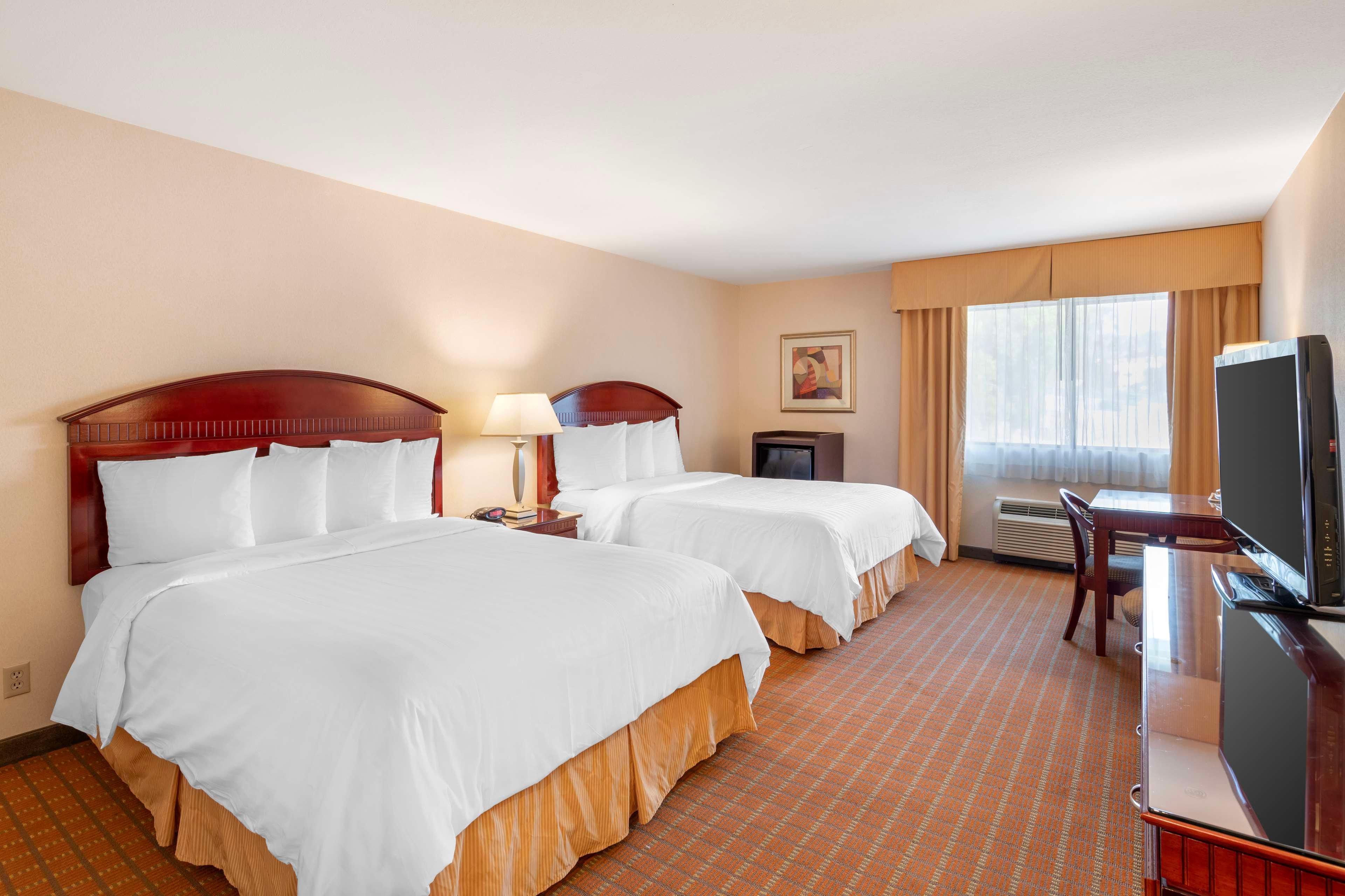 Room Two Queen Beds Non Smoking