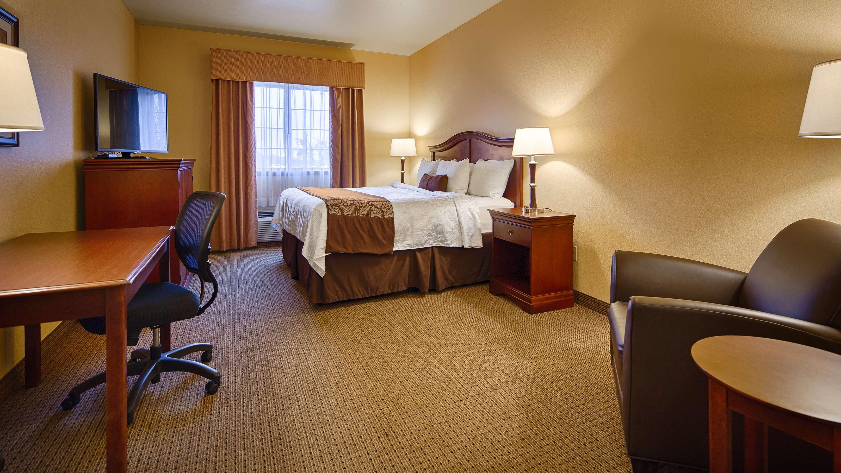 Room King Bed Non Smoking