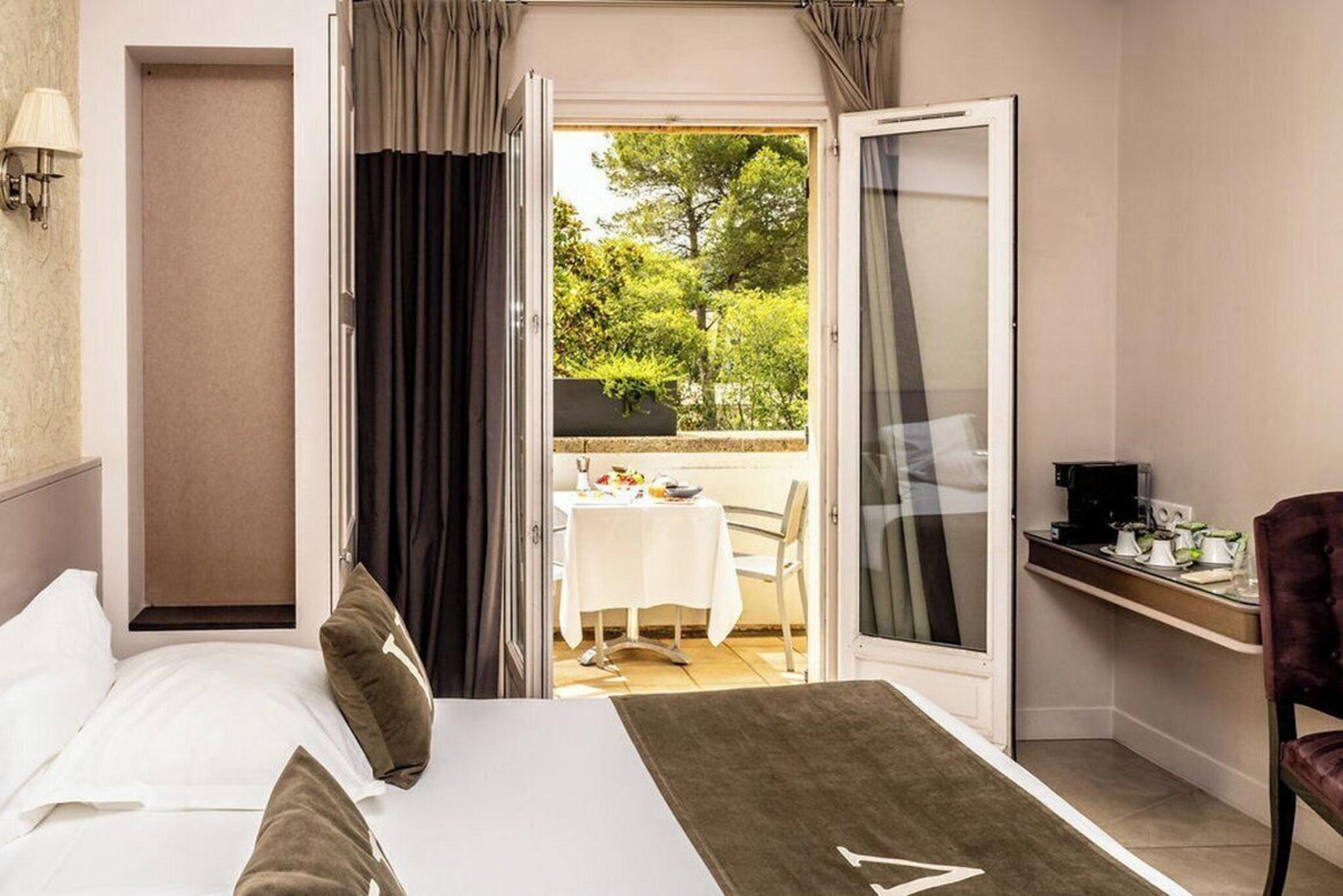 Double Deluxe with Terrace