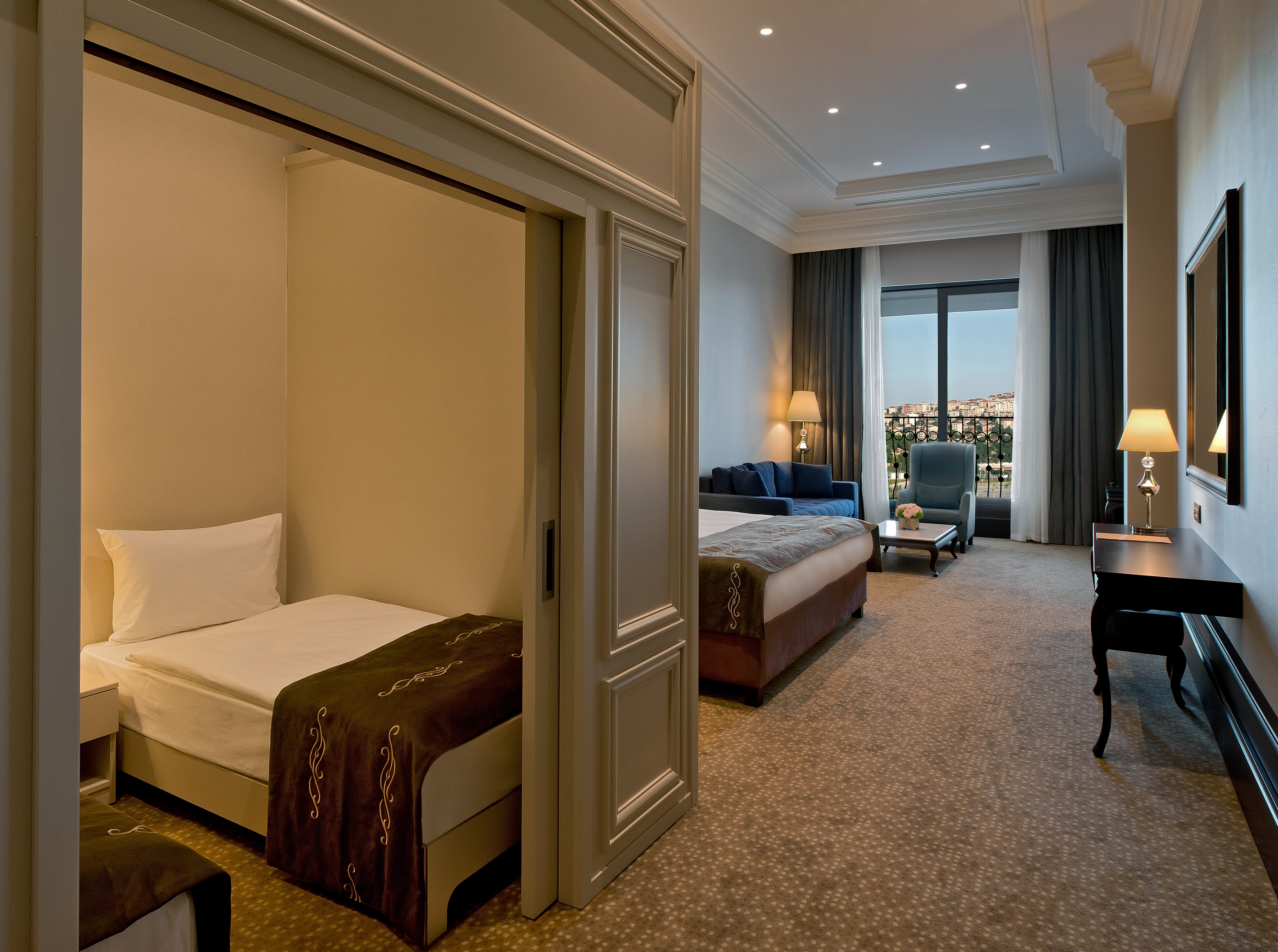 Family Room Capacity 3