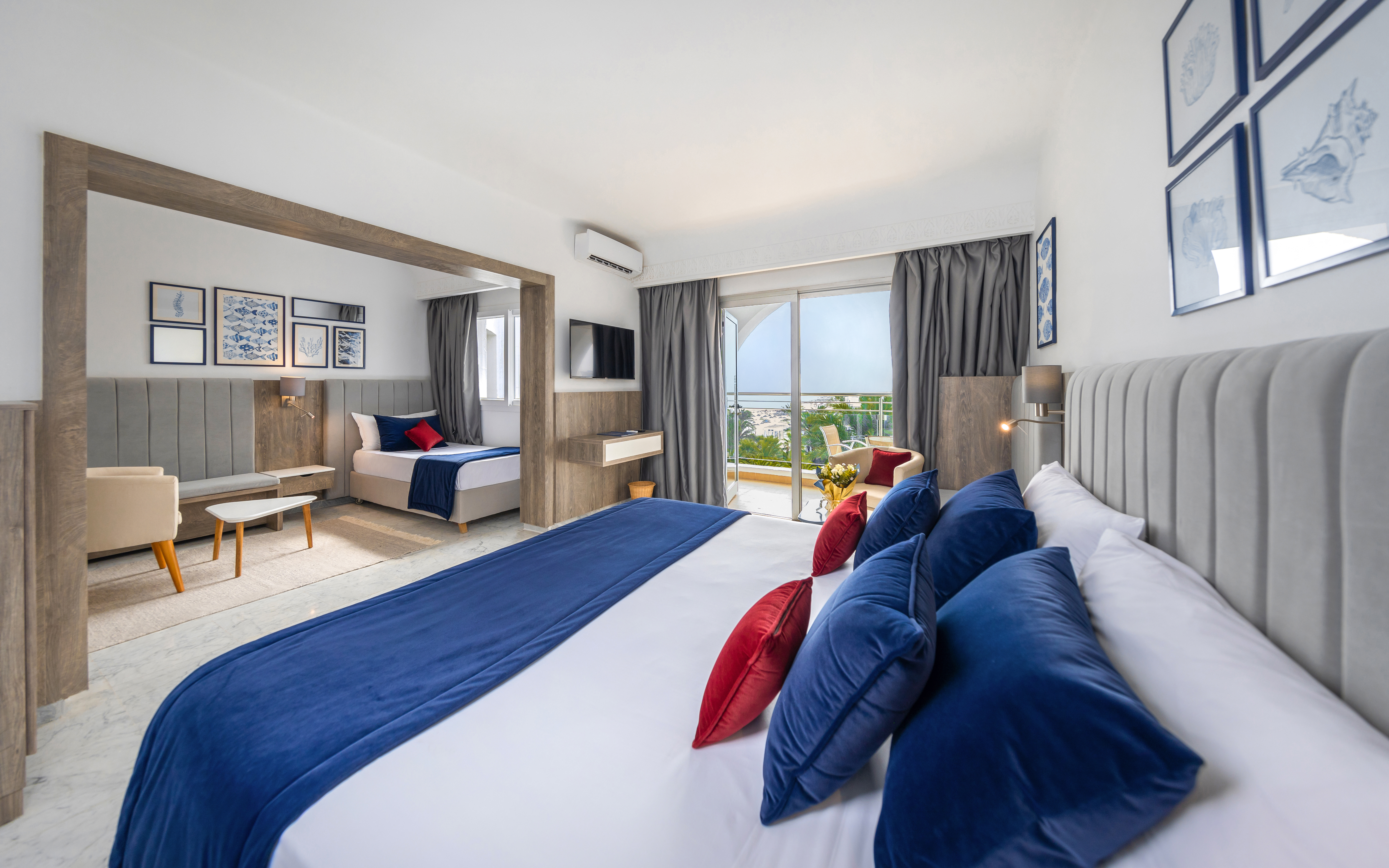 Family Room Garden View