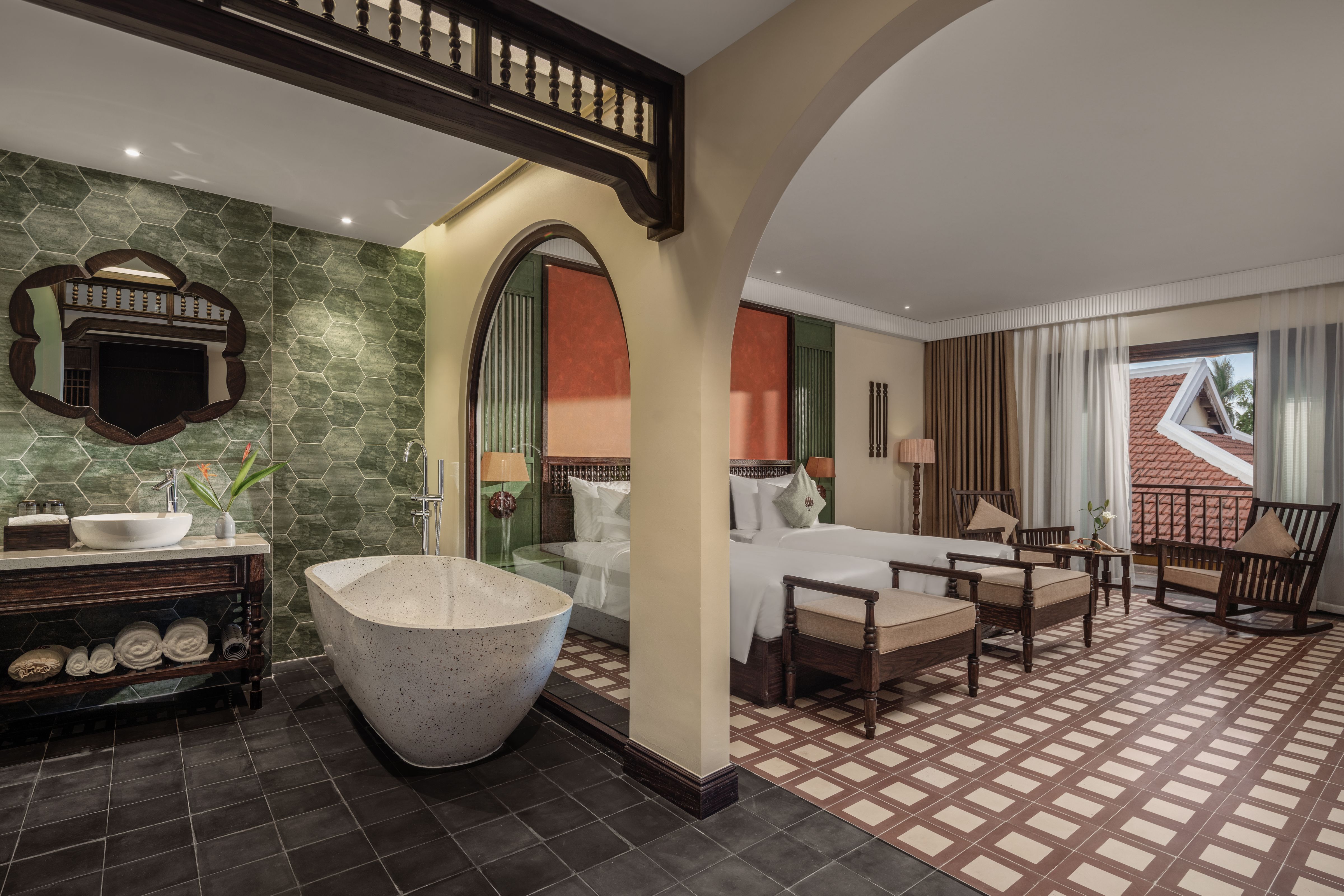 Suite City View King Bed