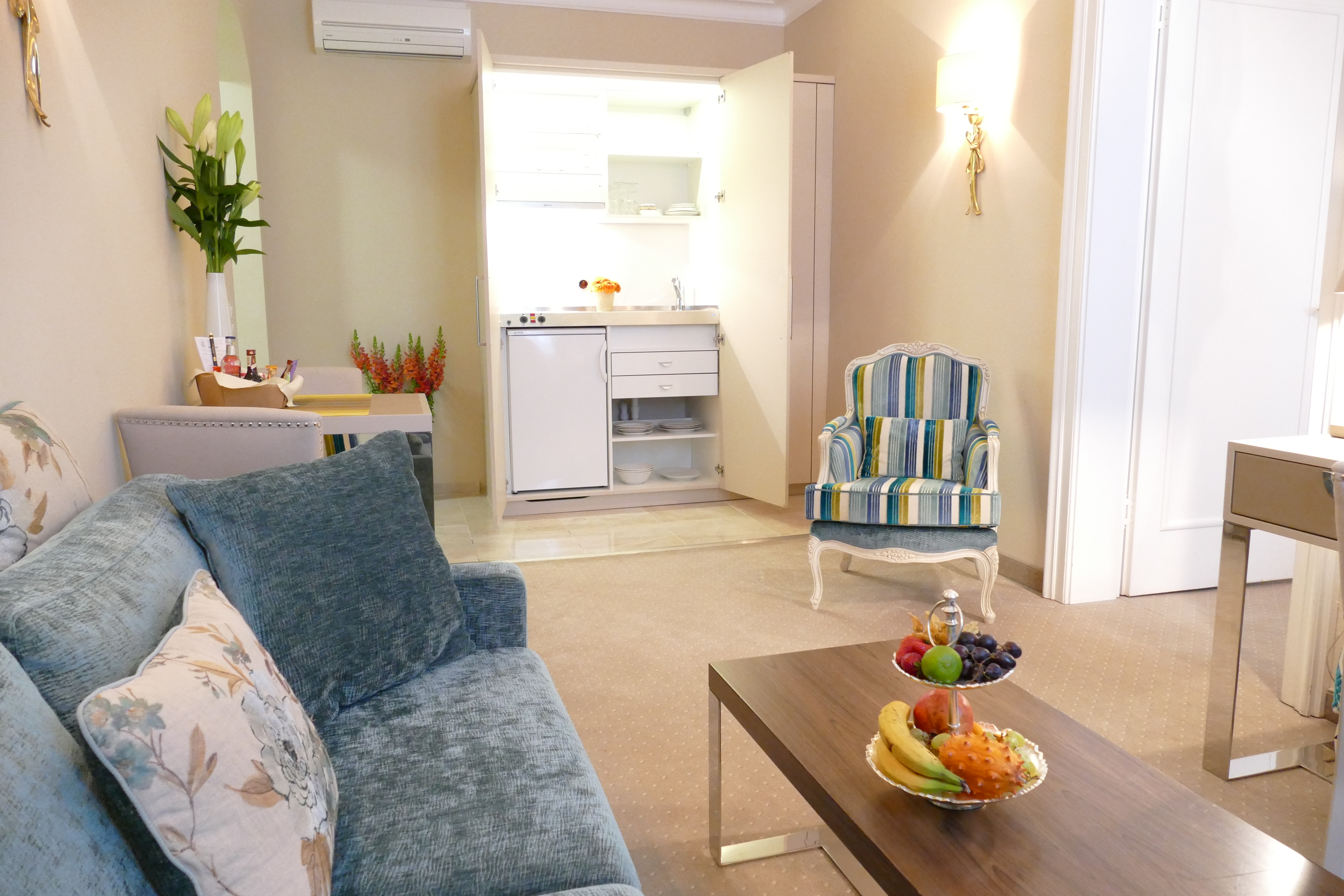 Apartment with Views