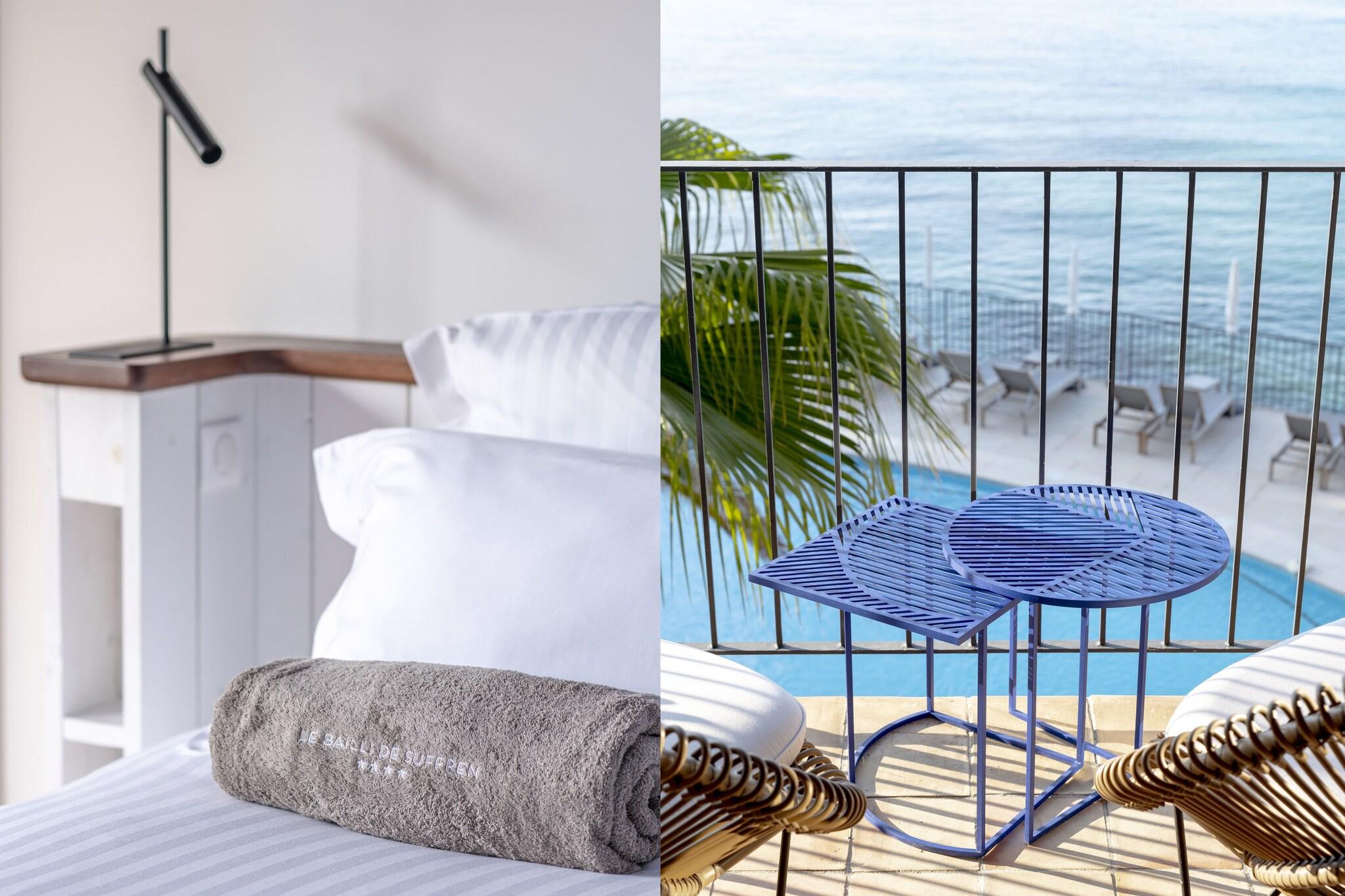 Twin Sea View with Balcony