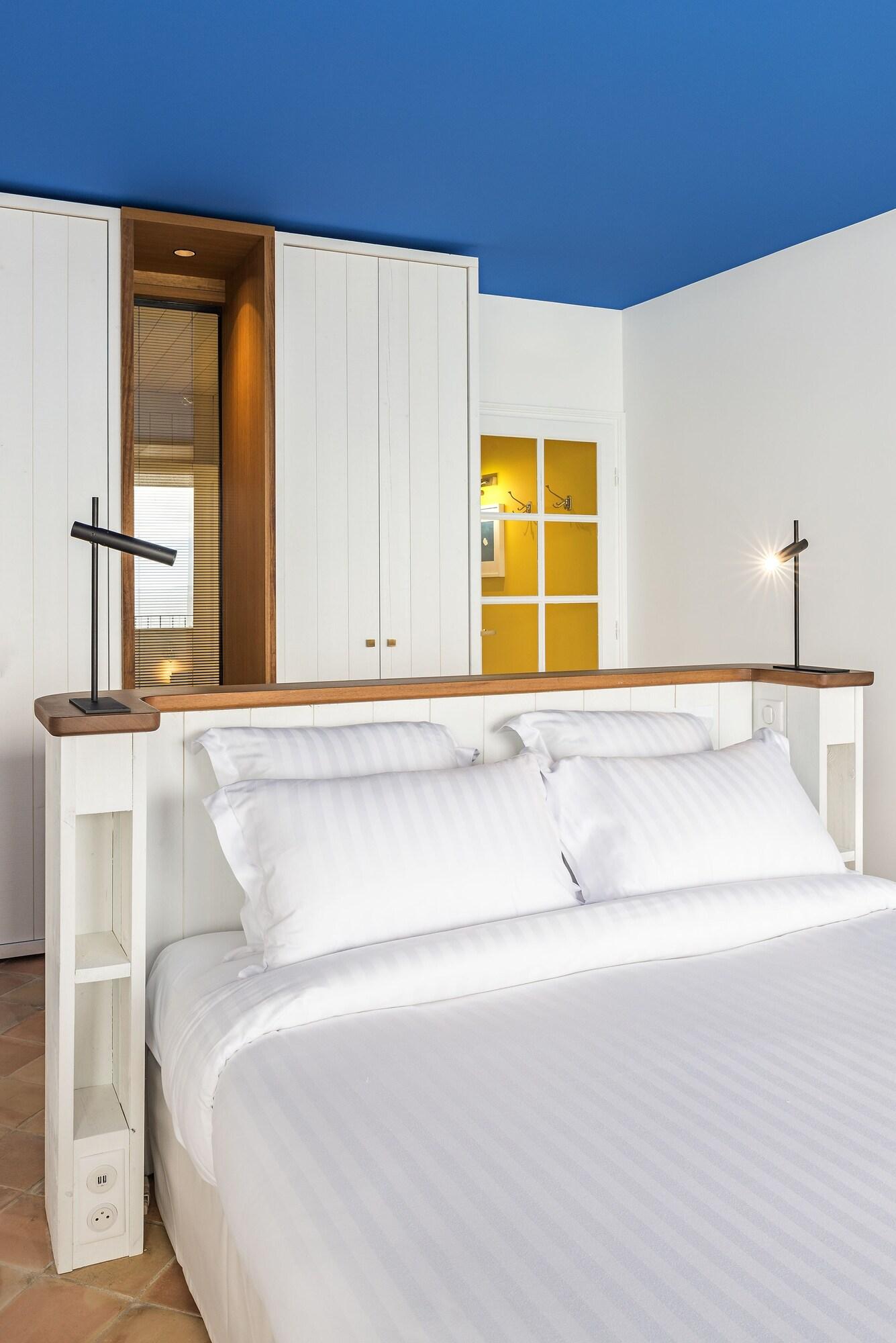 Twin Superior Sea View