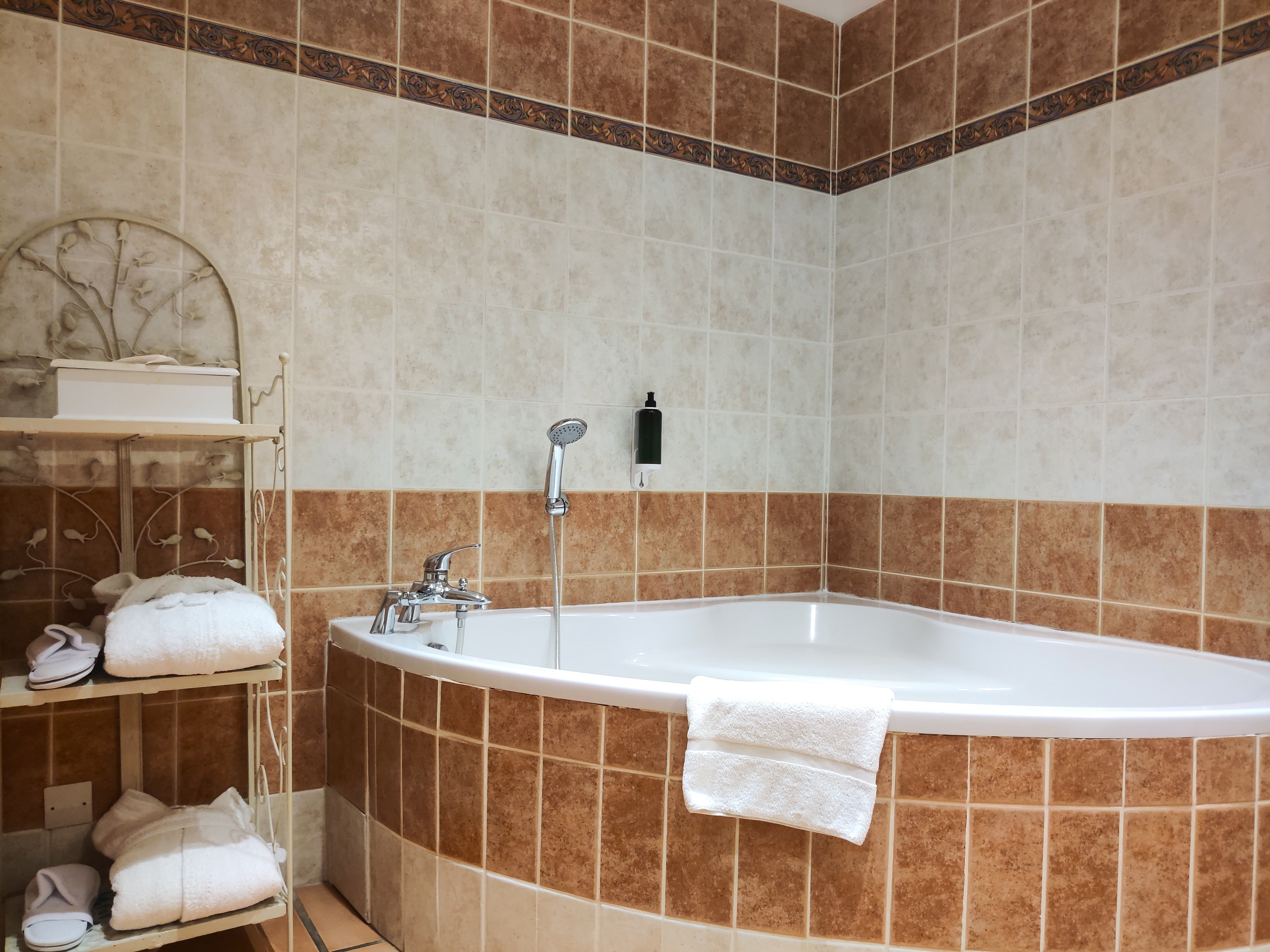 Suite One Bedroom Two Bathrooms