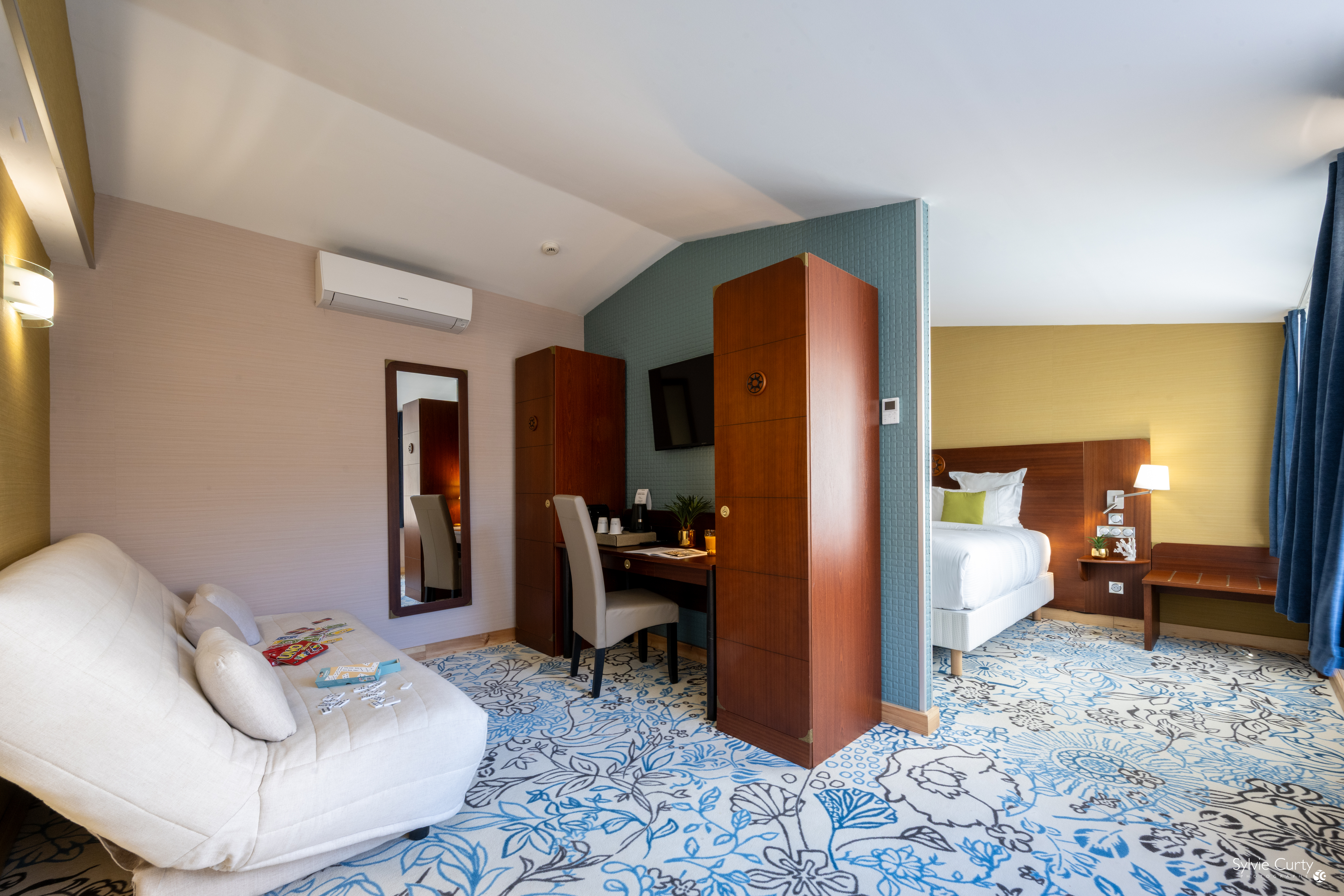 Junior Suite Classic Pool View