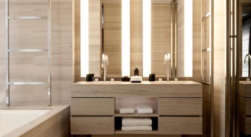 Junior Suite with Balcony