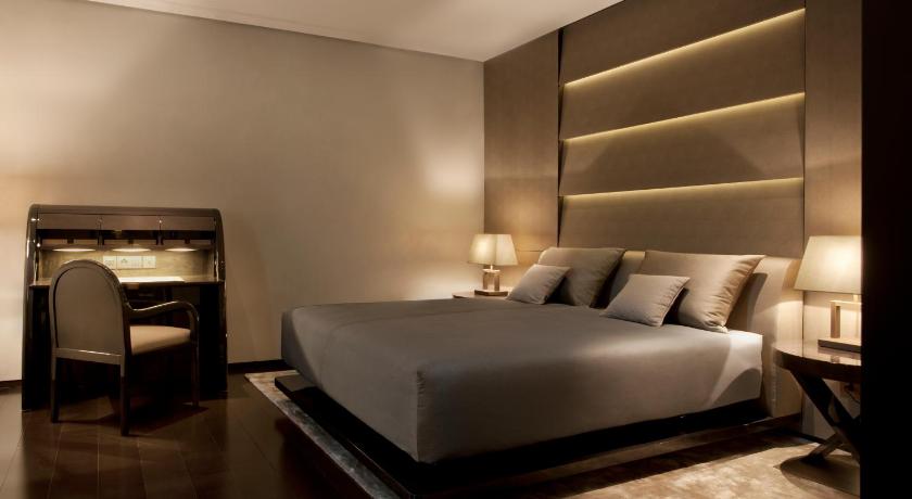 Junior Suite with Balcony