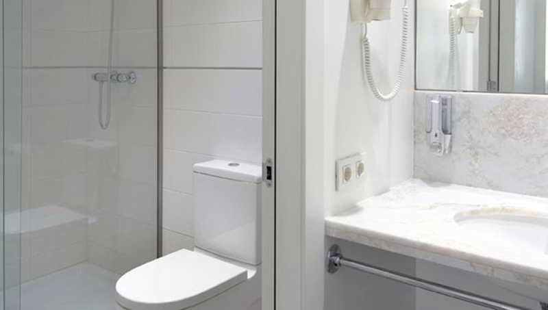 Apartment Capacity 4