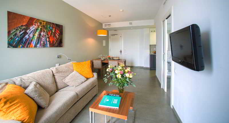 Apartment Capacity 4