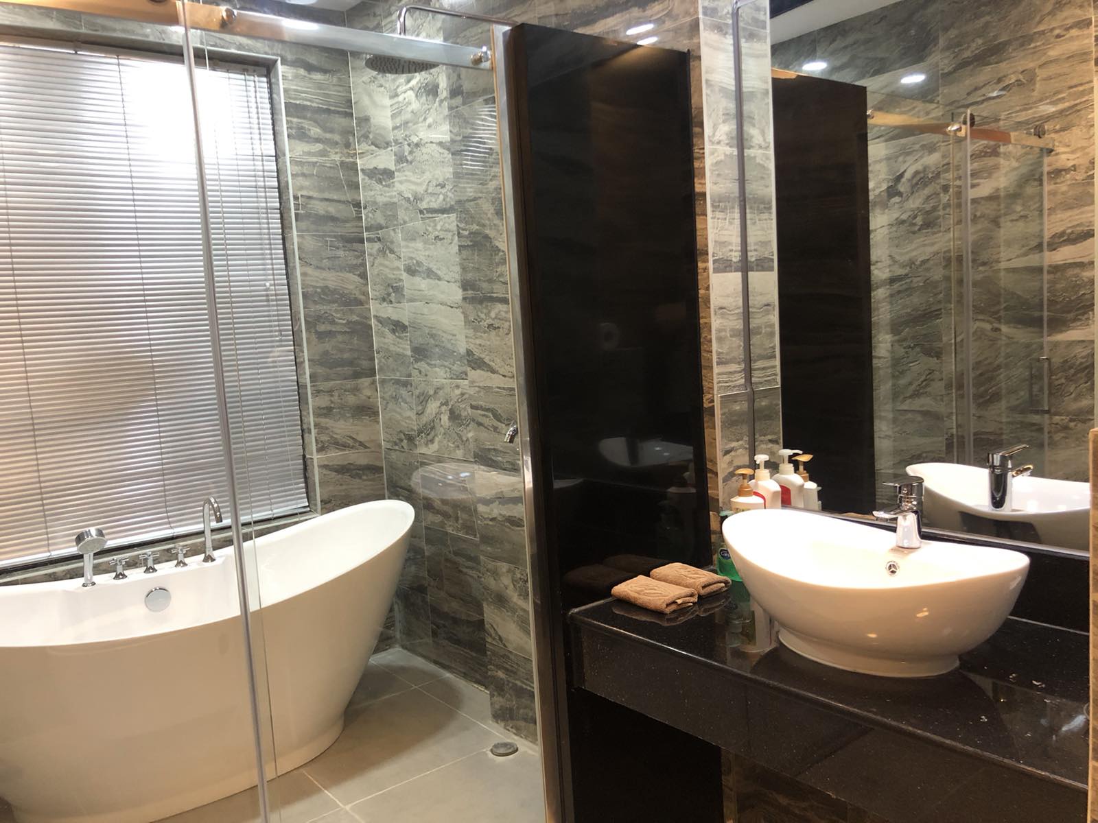 Double Connecting Room