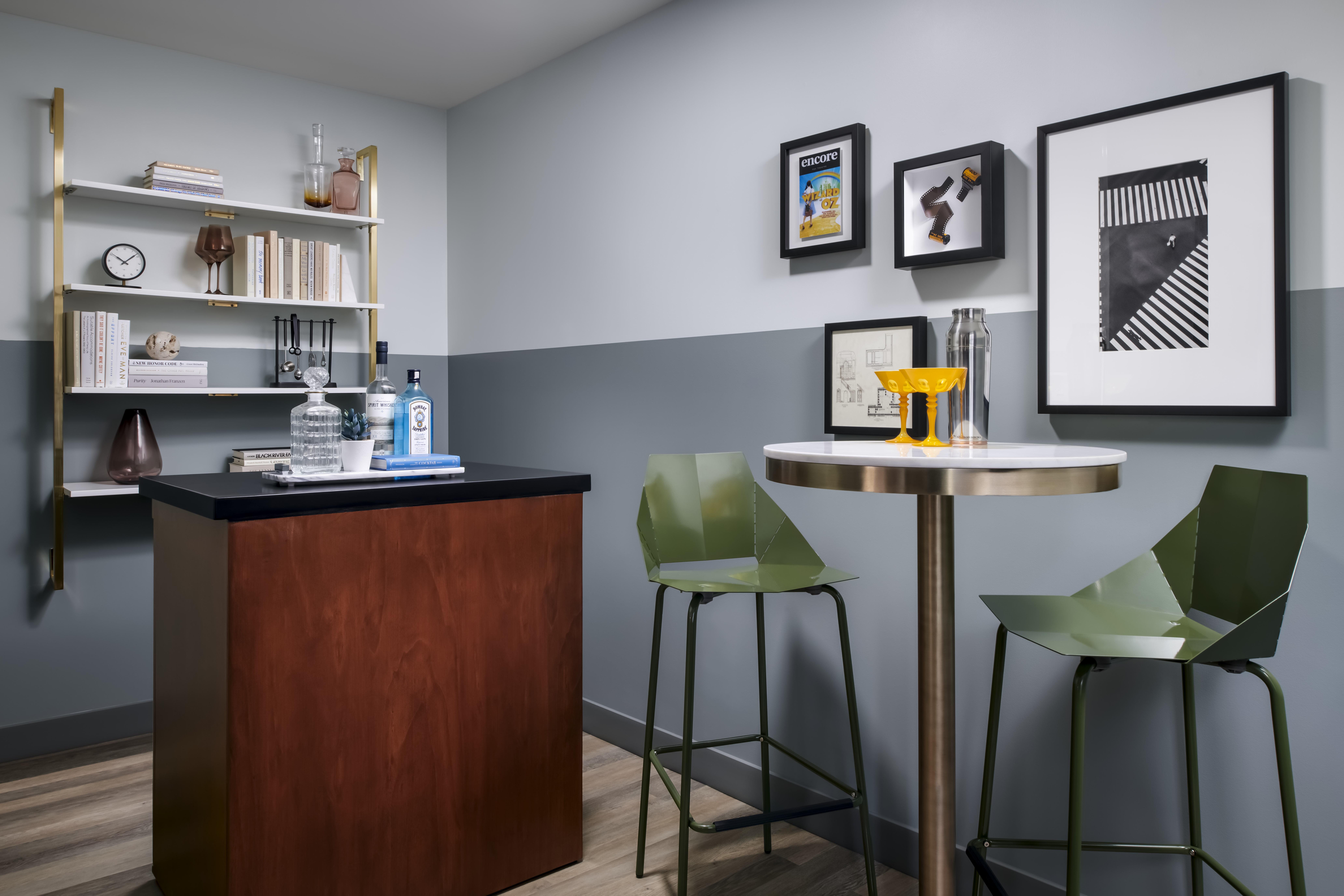 Suite Two Queen Beds