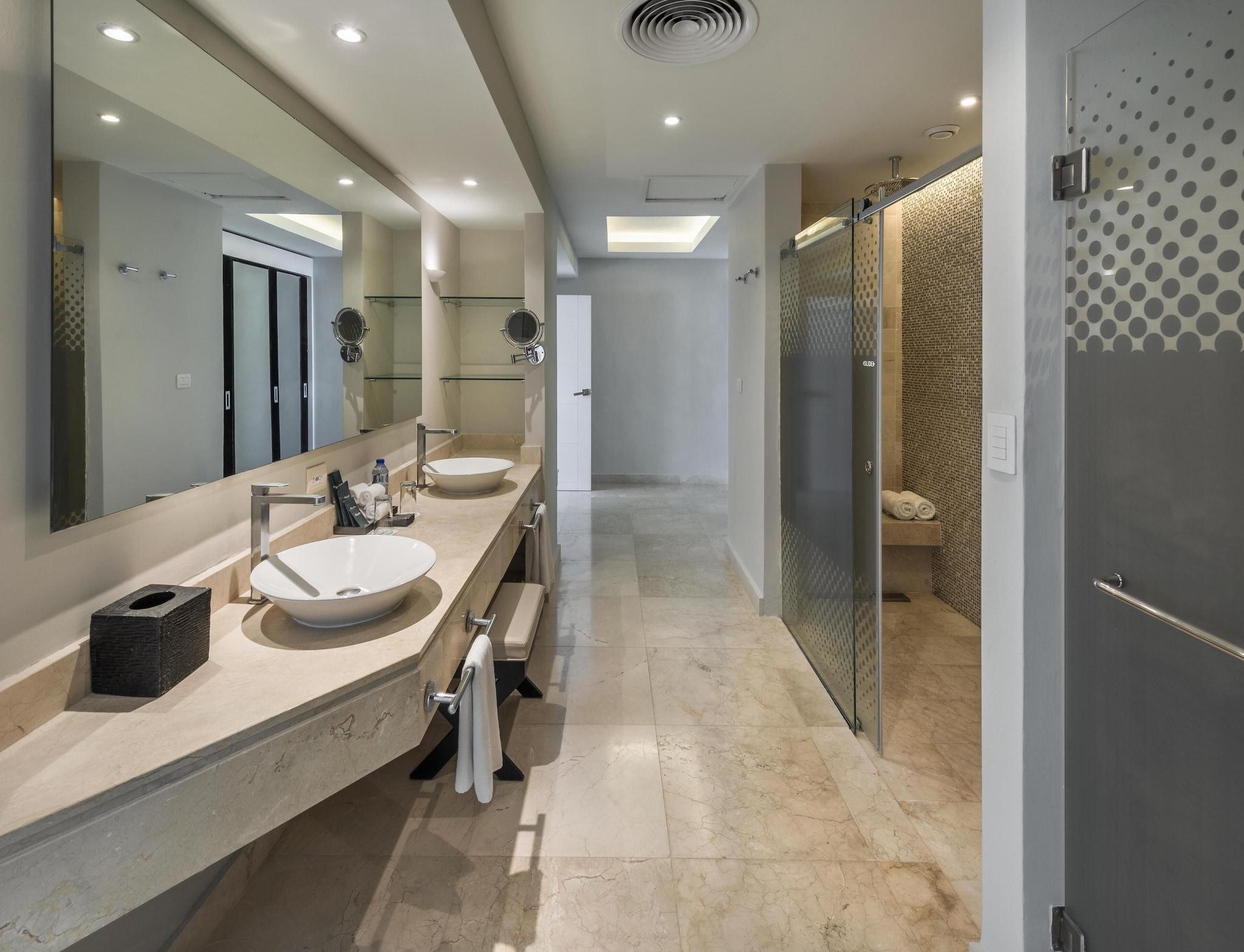 Double Two Queen Beds