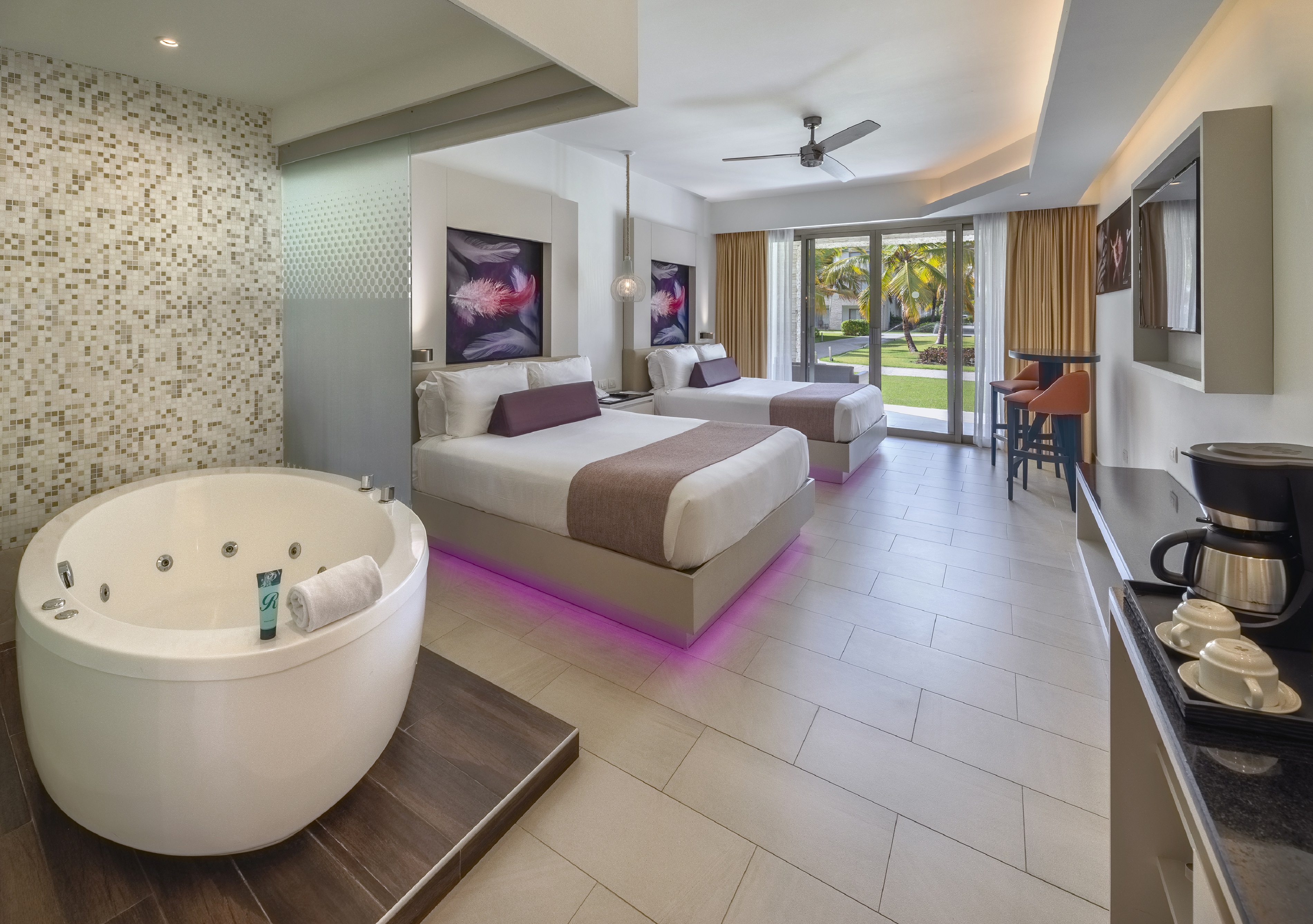 Junior Suite Luxury Ocean View