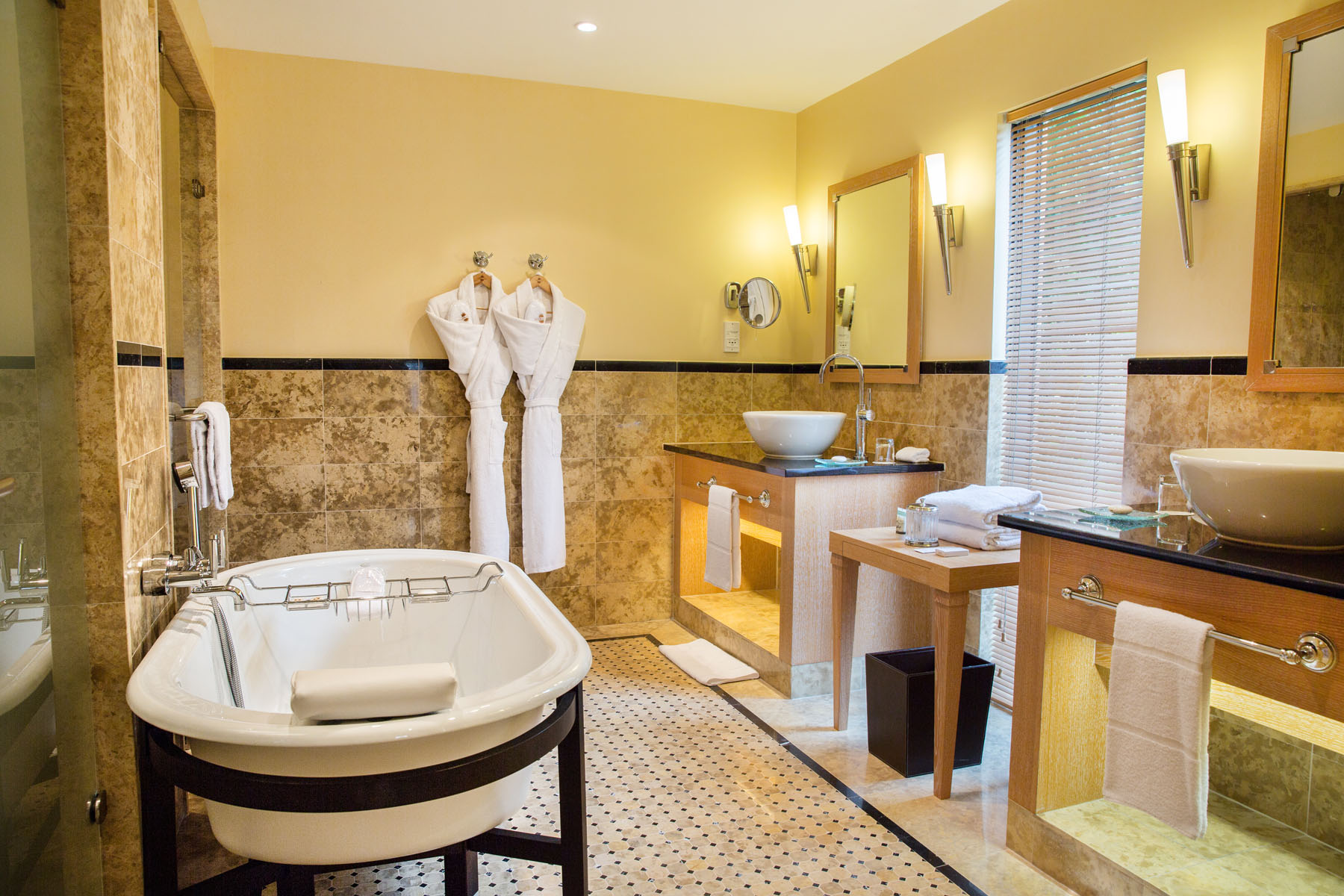 Villa Premier King Bed