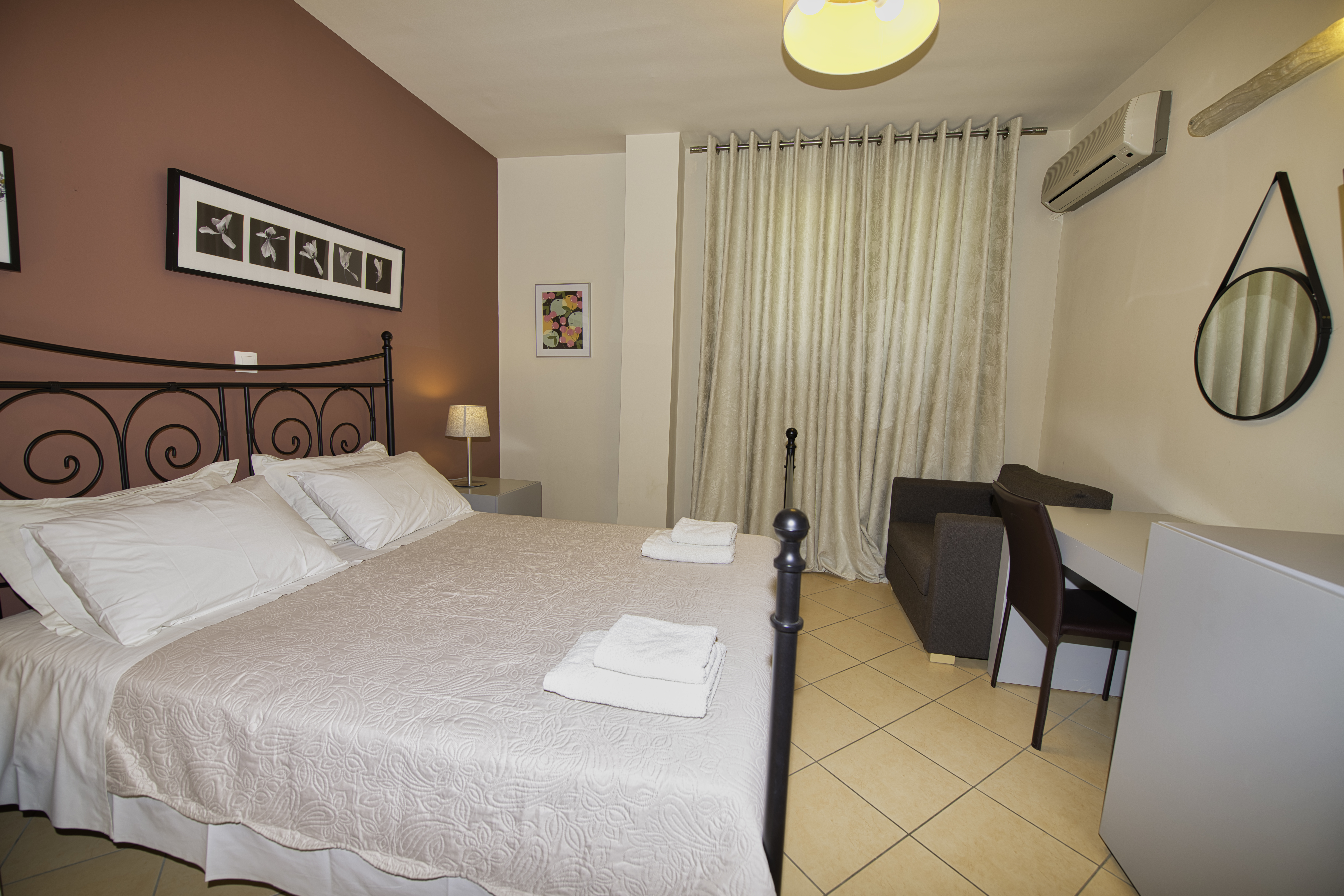 Family Room Capacity 4