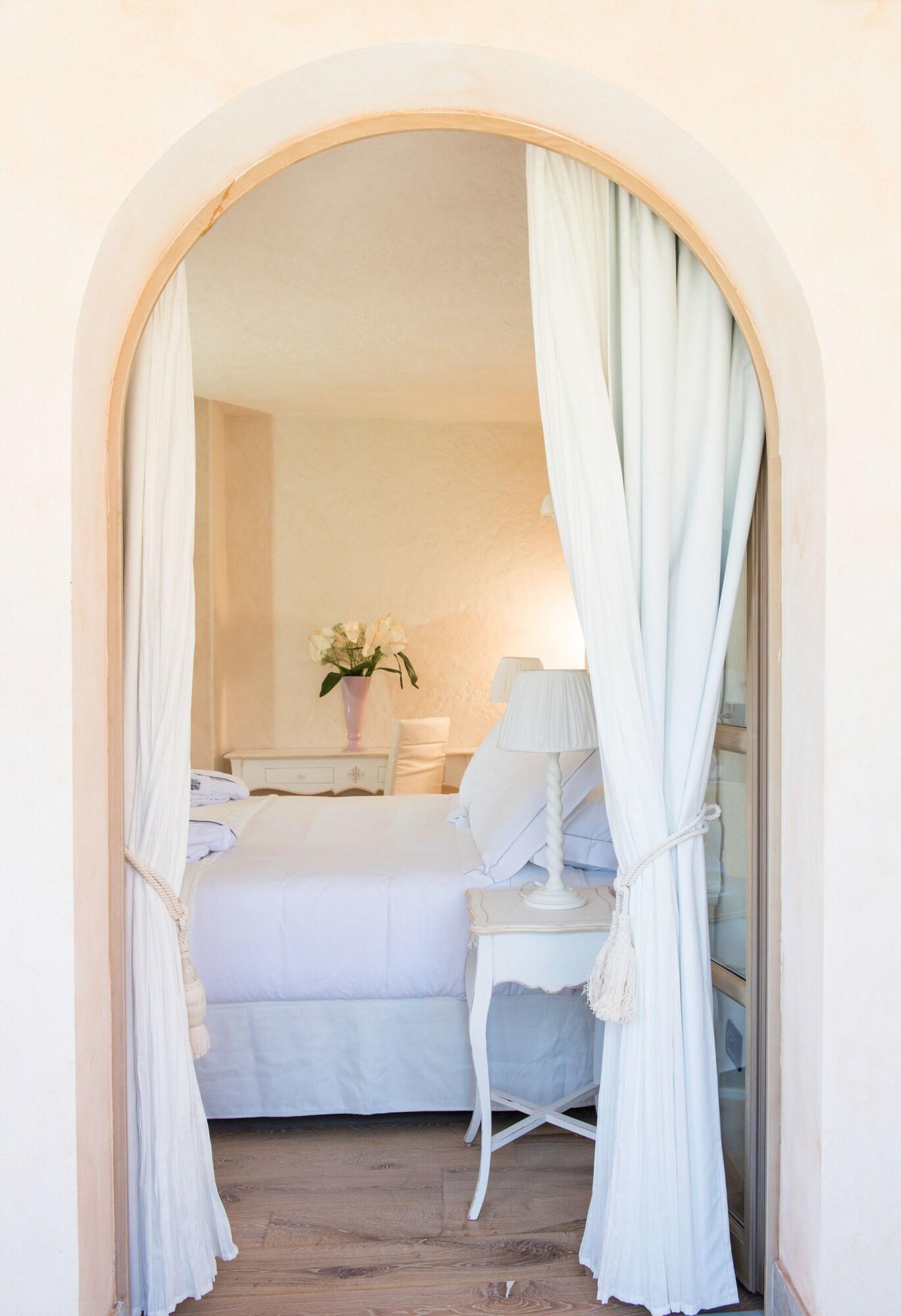 Double Superior Queen Bed