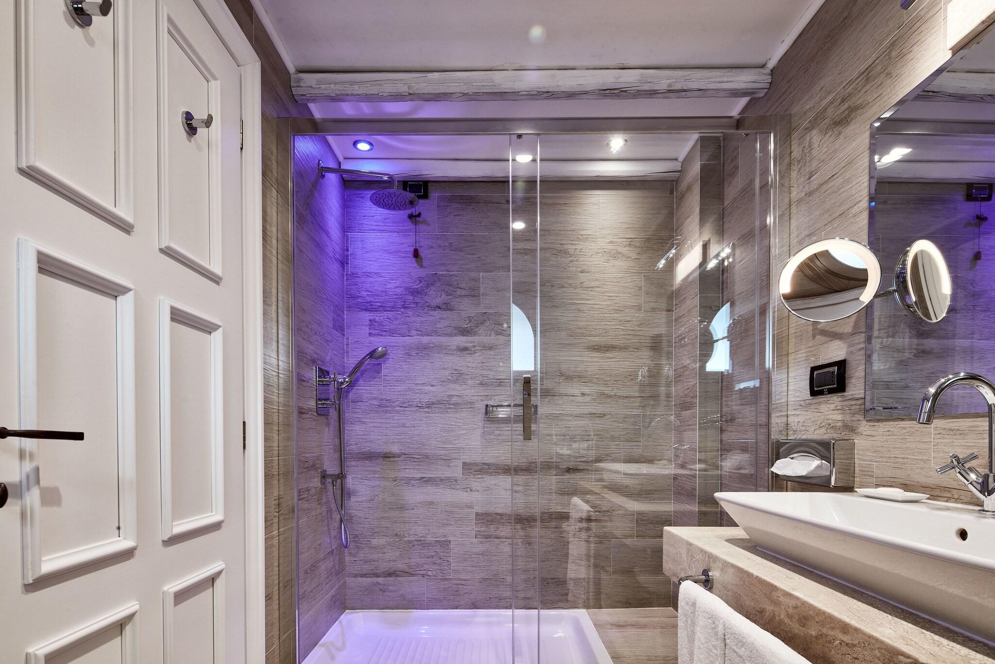 Double Deluxe Sea Front