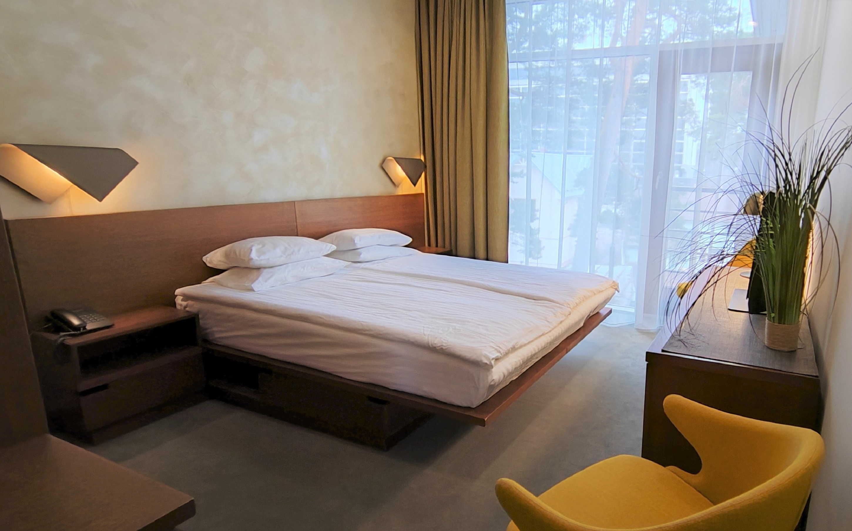 Double or Twin Superior