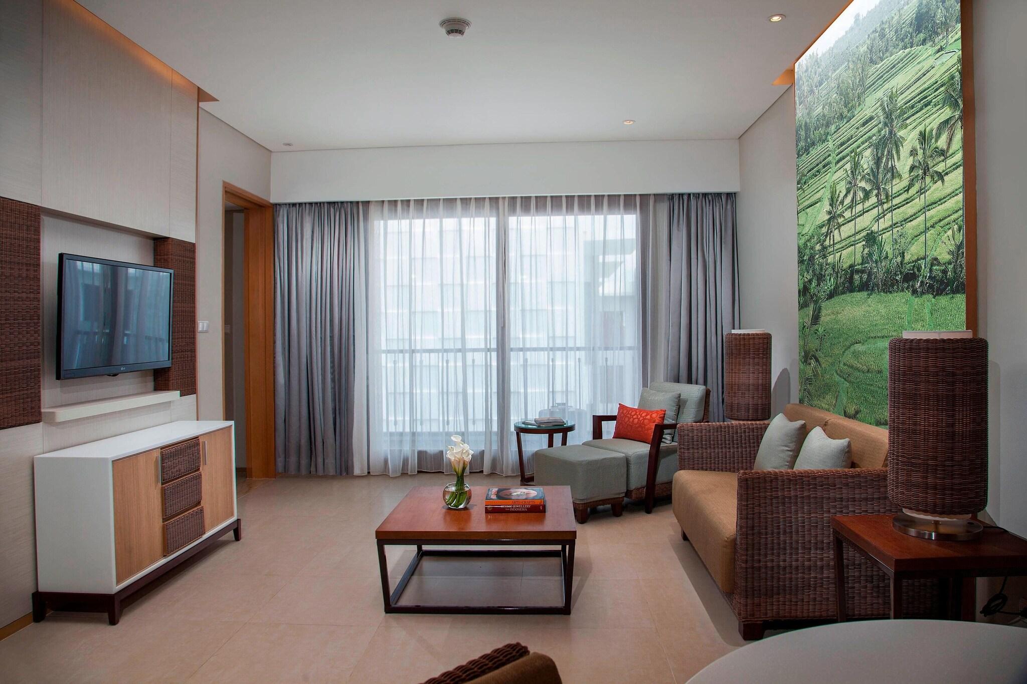 Suite King Bed Two Bedrooms