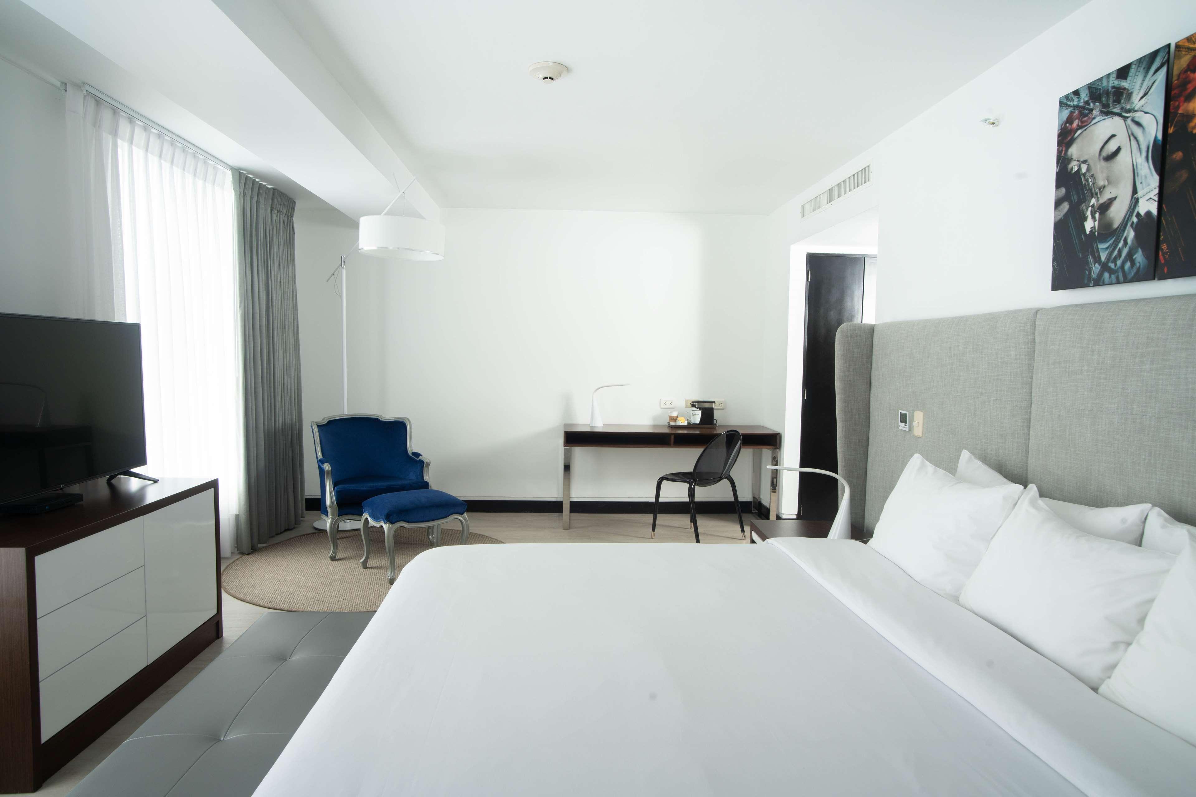 Suite King Bed Non Smoking