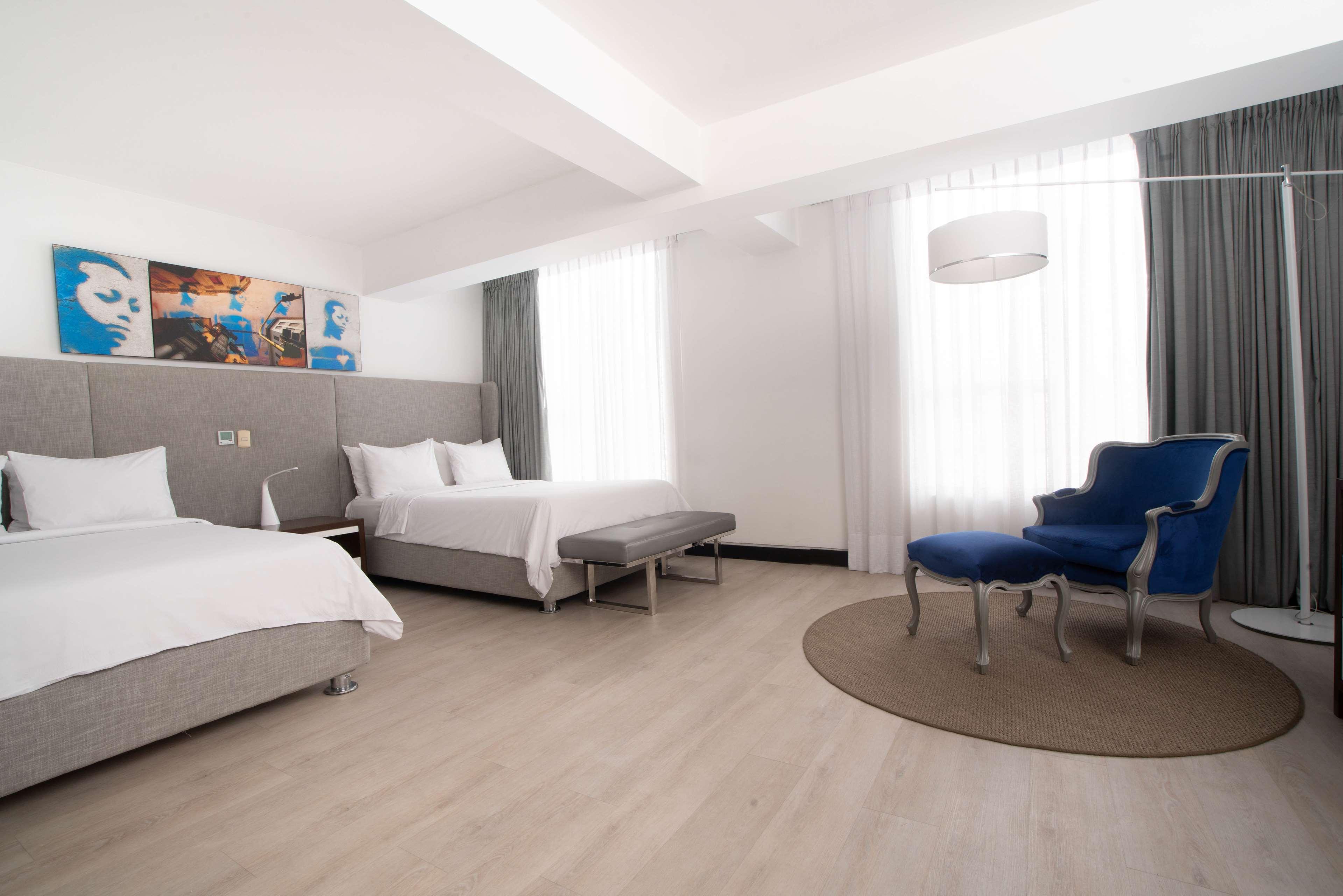 Suite Two Double Beds Non Smoking