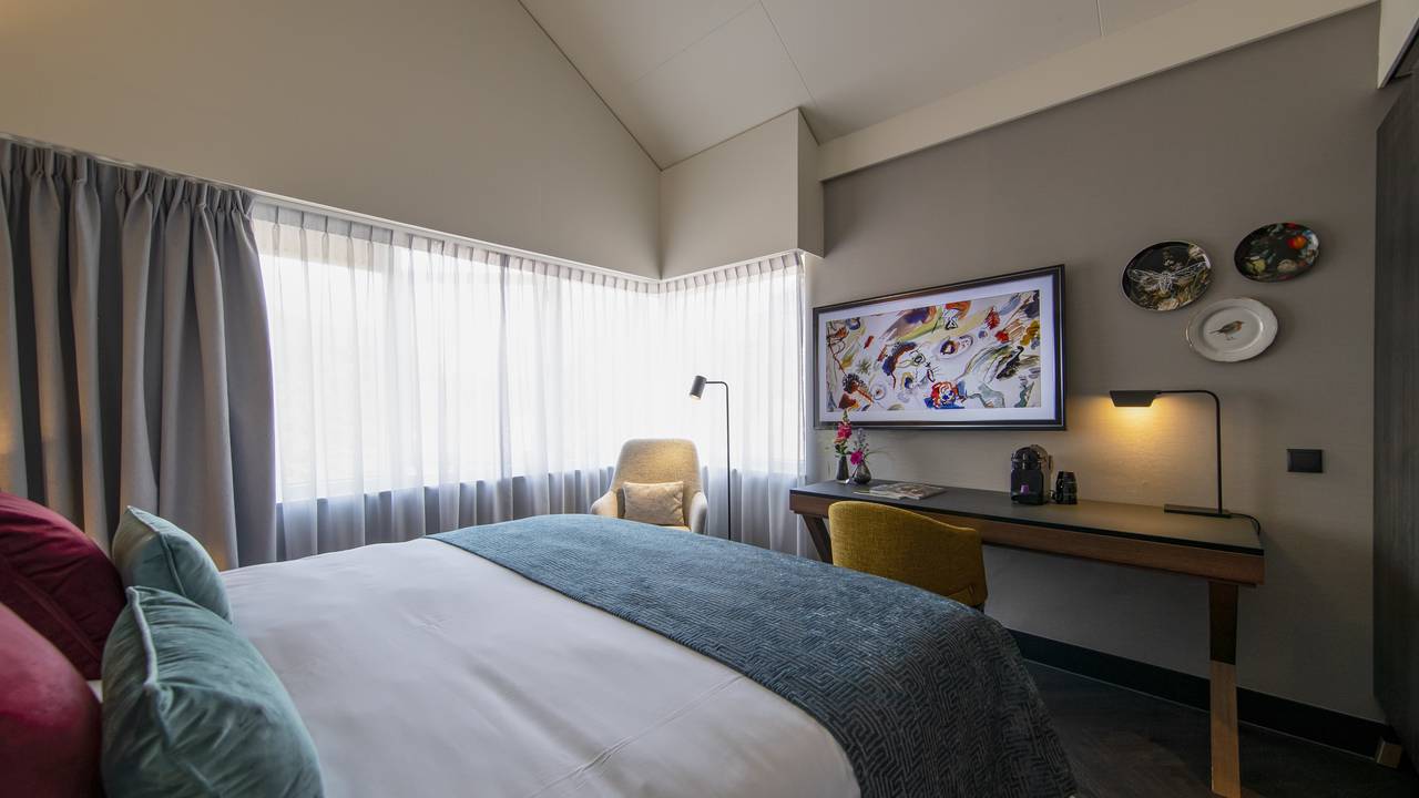 Double or Twin Deluxe