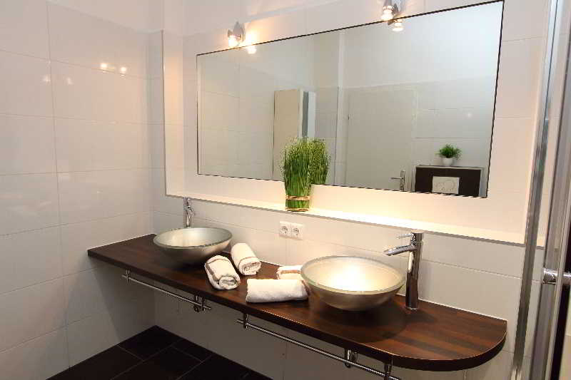 Apartment Capacity 6 Two Bedrooms