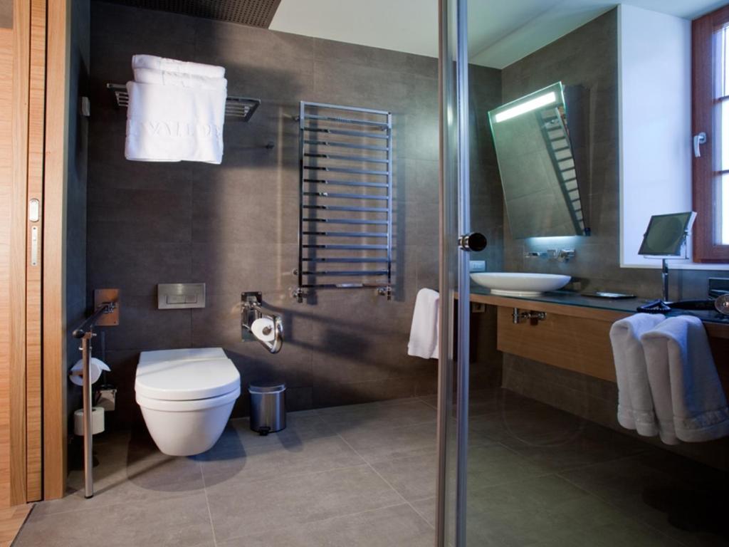 Apartment Deluxe Lake View