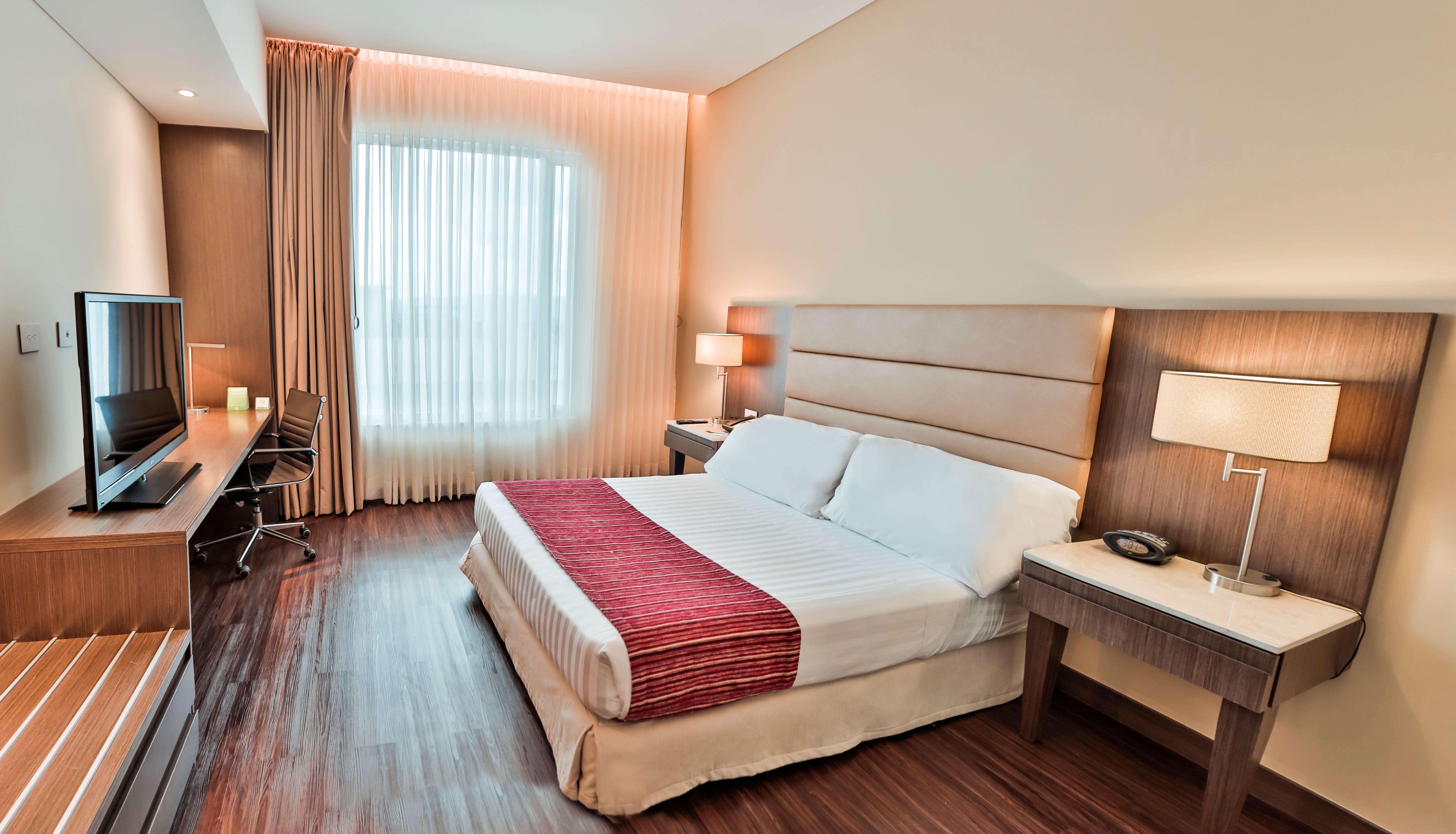 Double Accessible-queen Size Bed