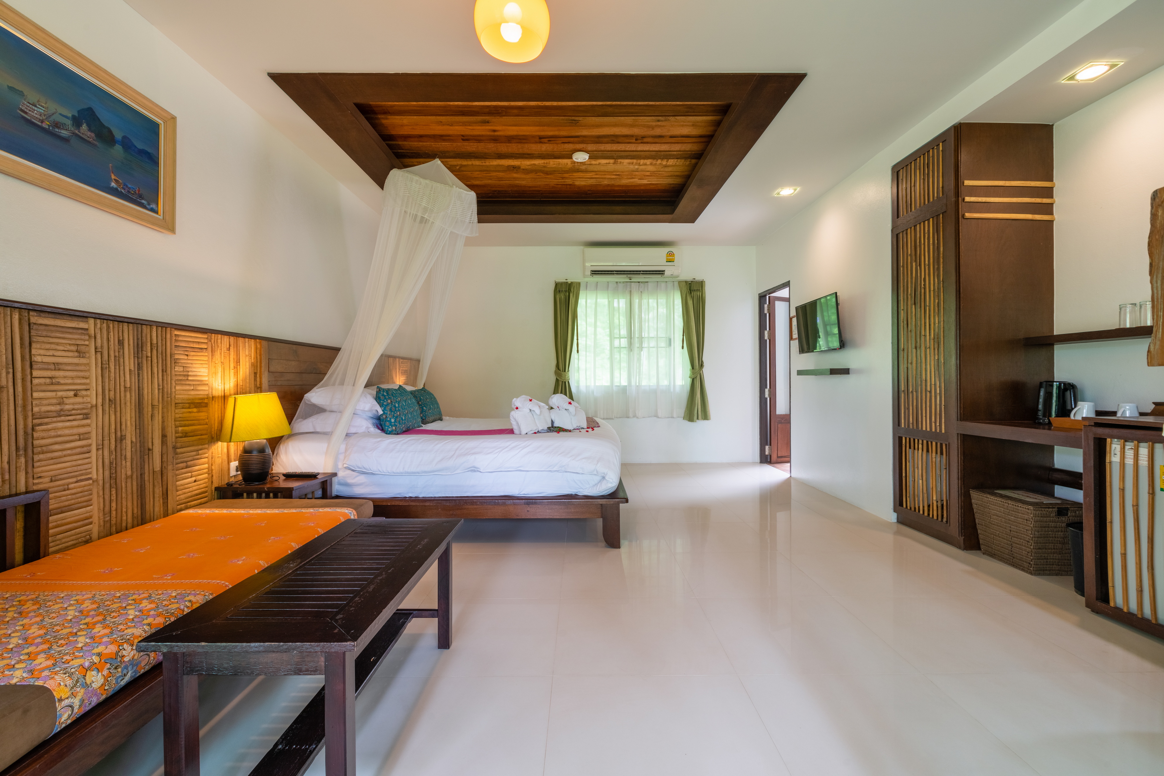 Double Deluxe Mountain View