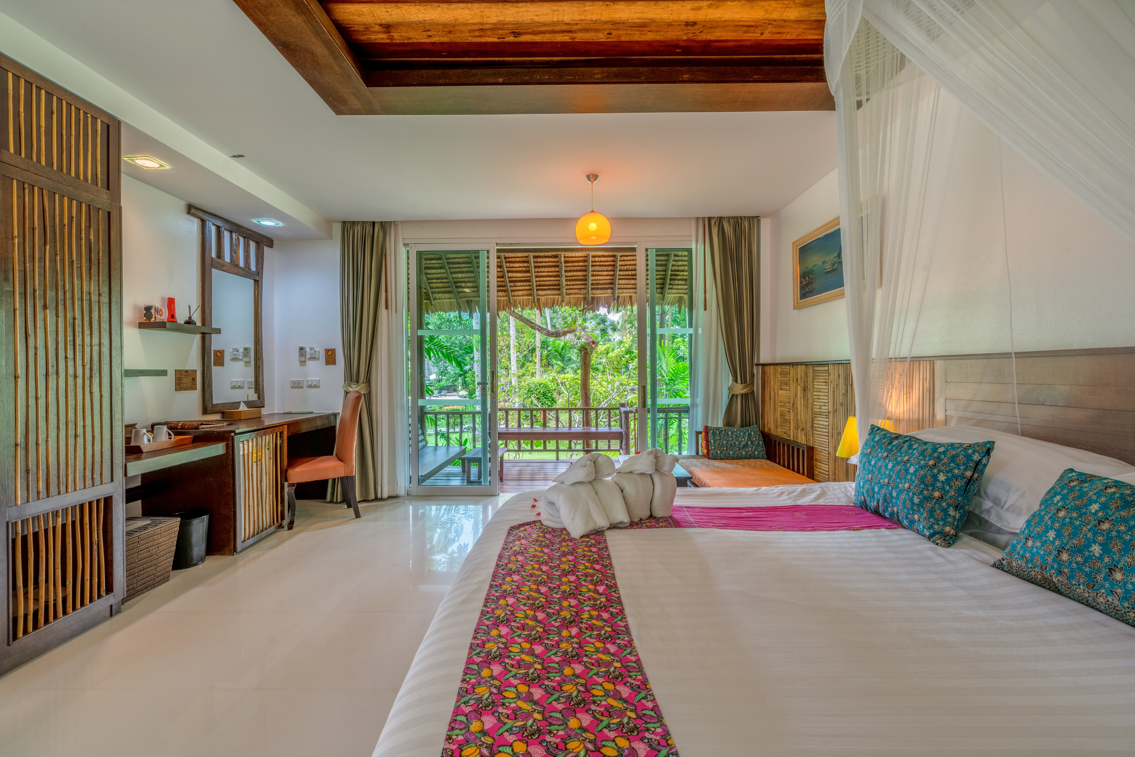 Double Deluxe Mountain View