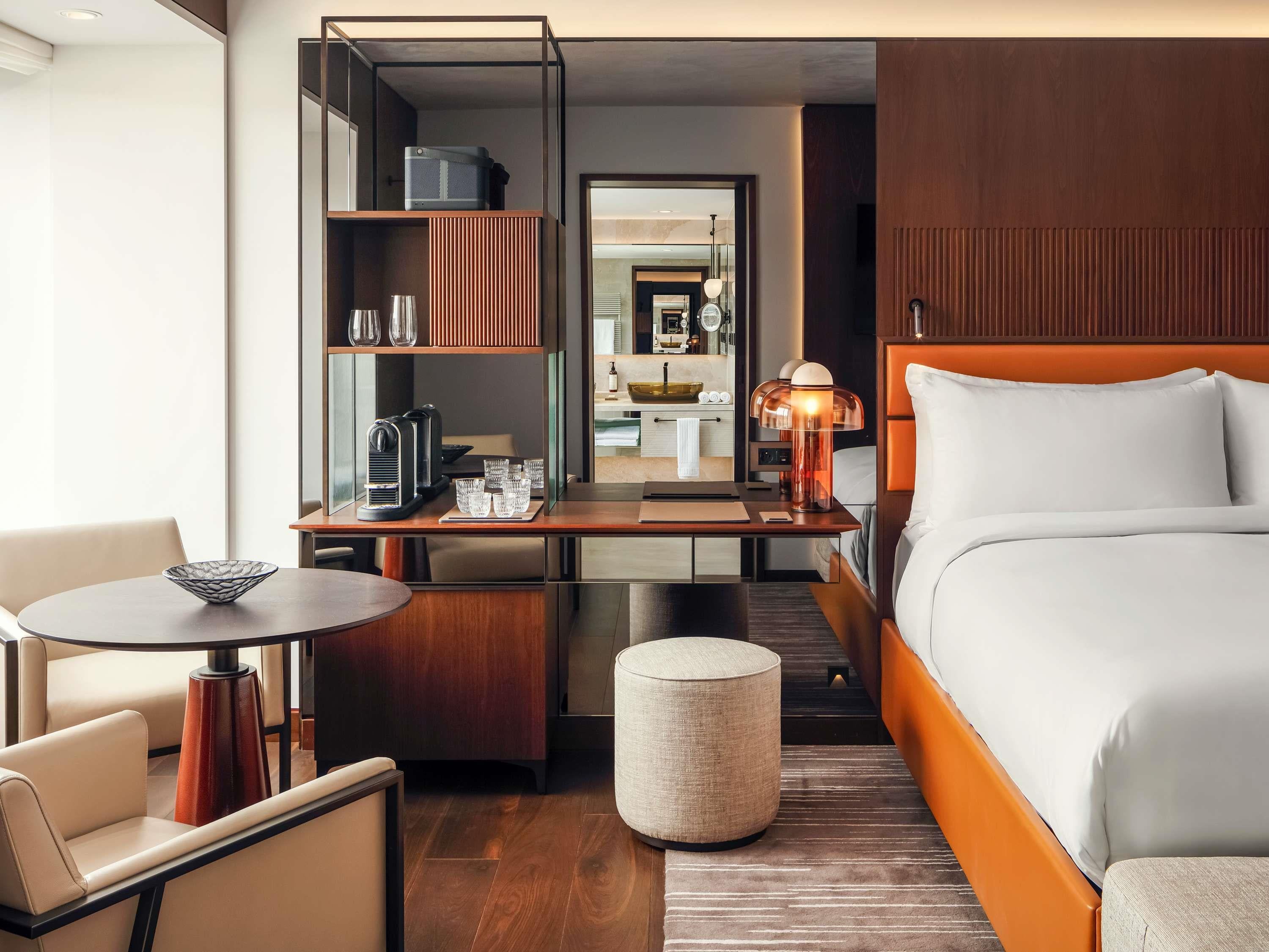 Double King Size Bed