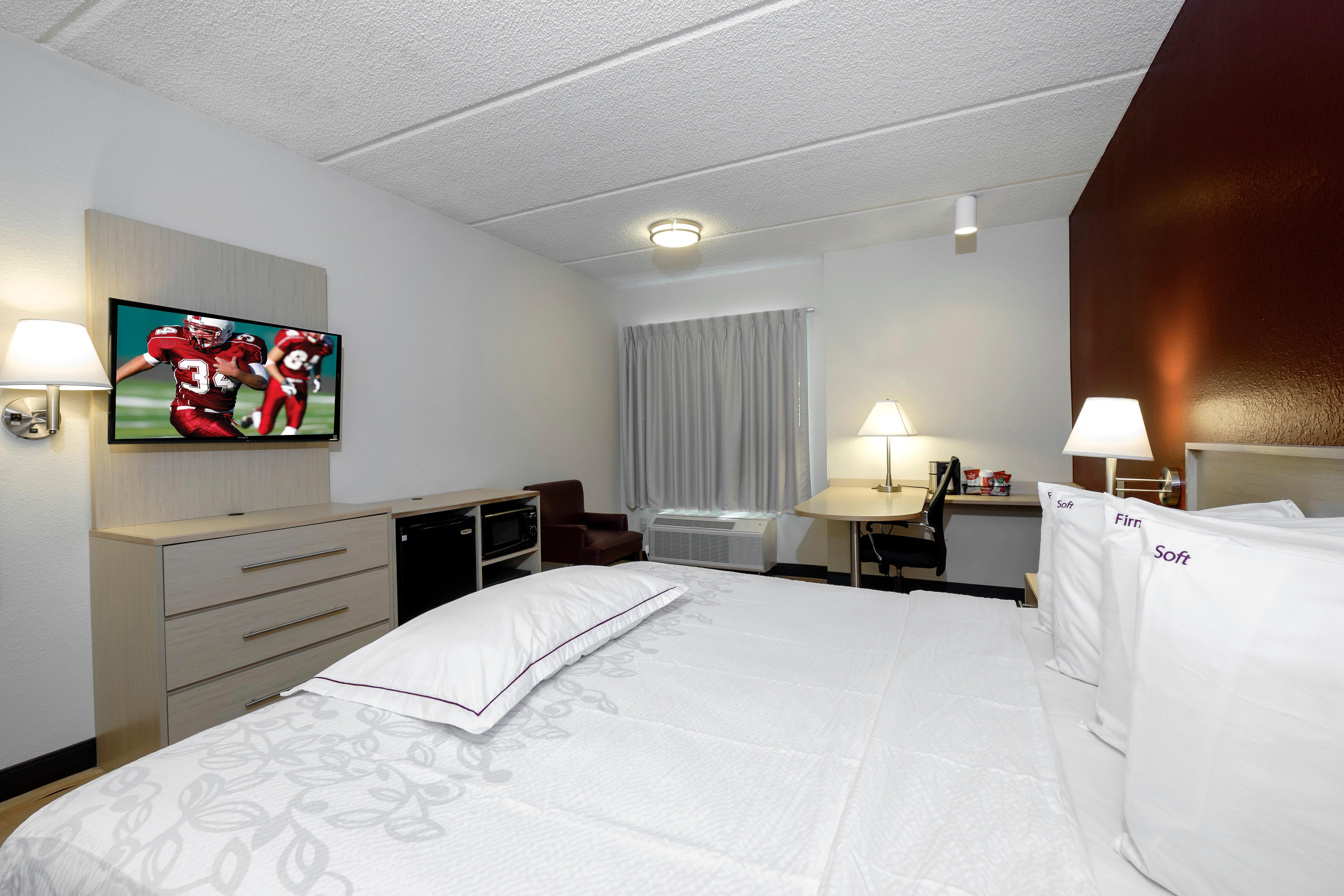 Double Deluxe King Bed